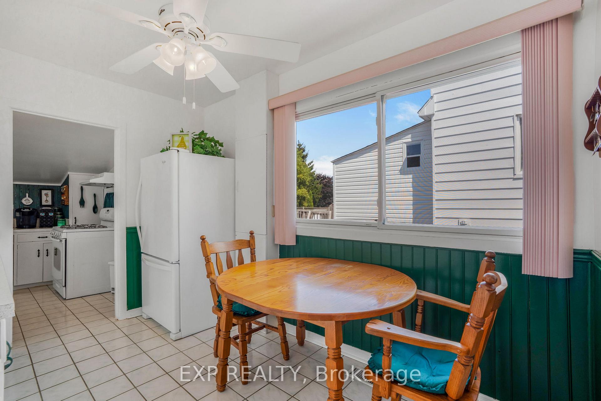 Photo 7 of 35 Twelfth Street E, Cornwall — HOMEH