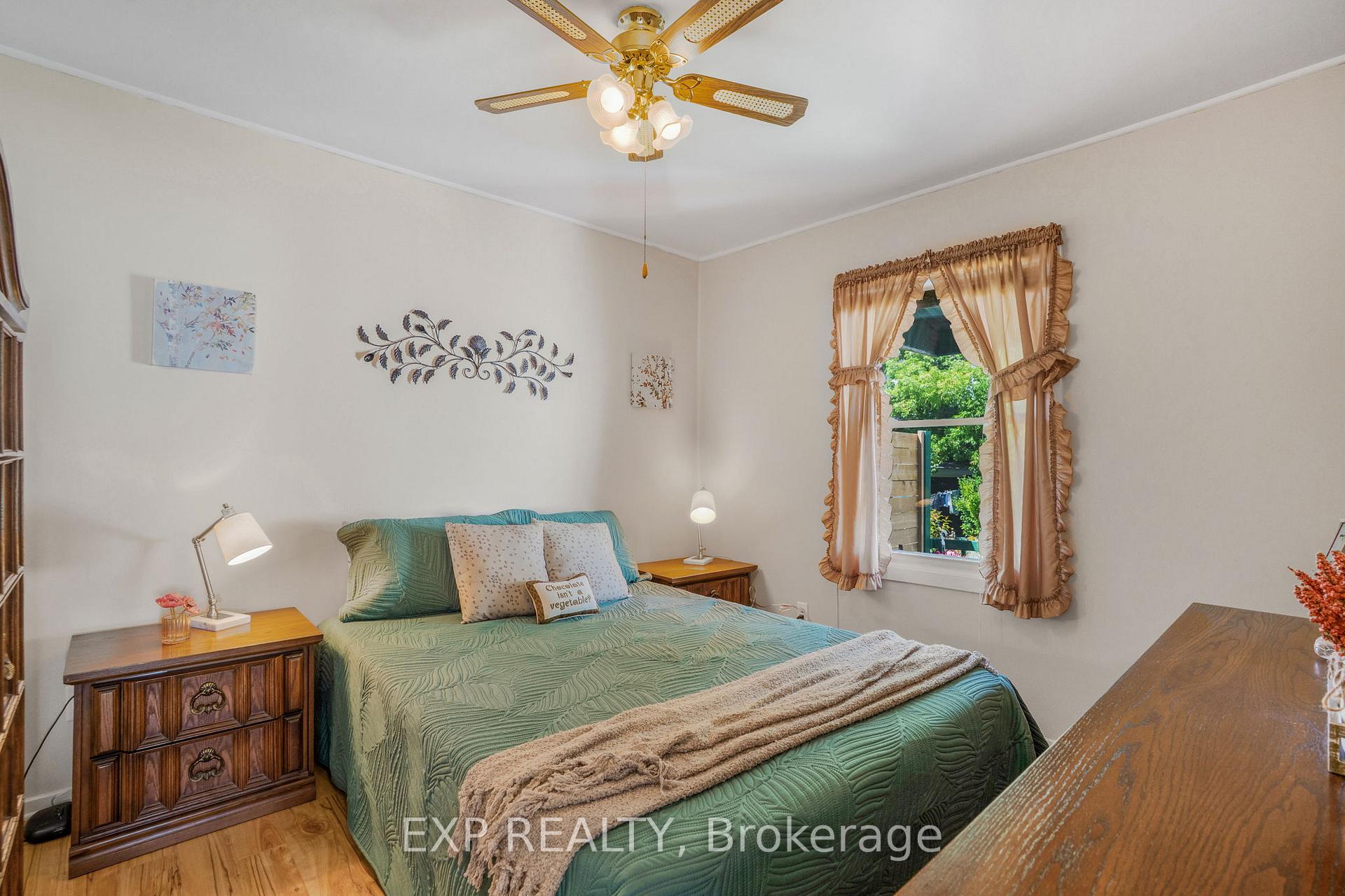Photo 11 of 35 Twelfth Street E, Cornwall — HOMEH