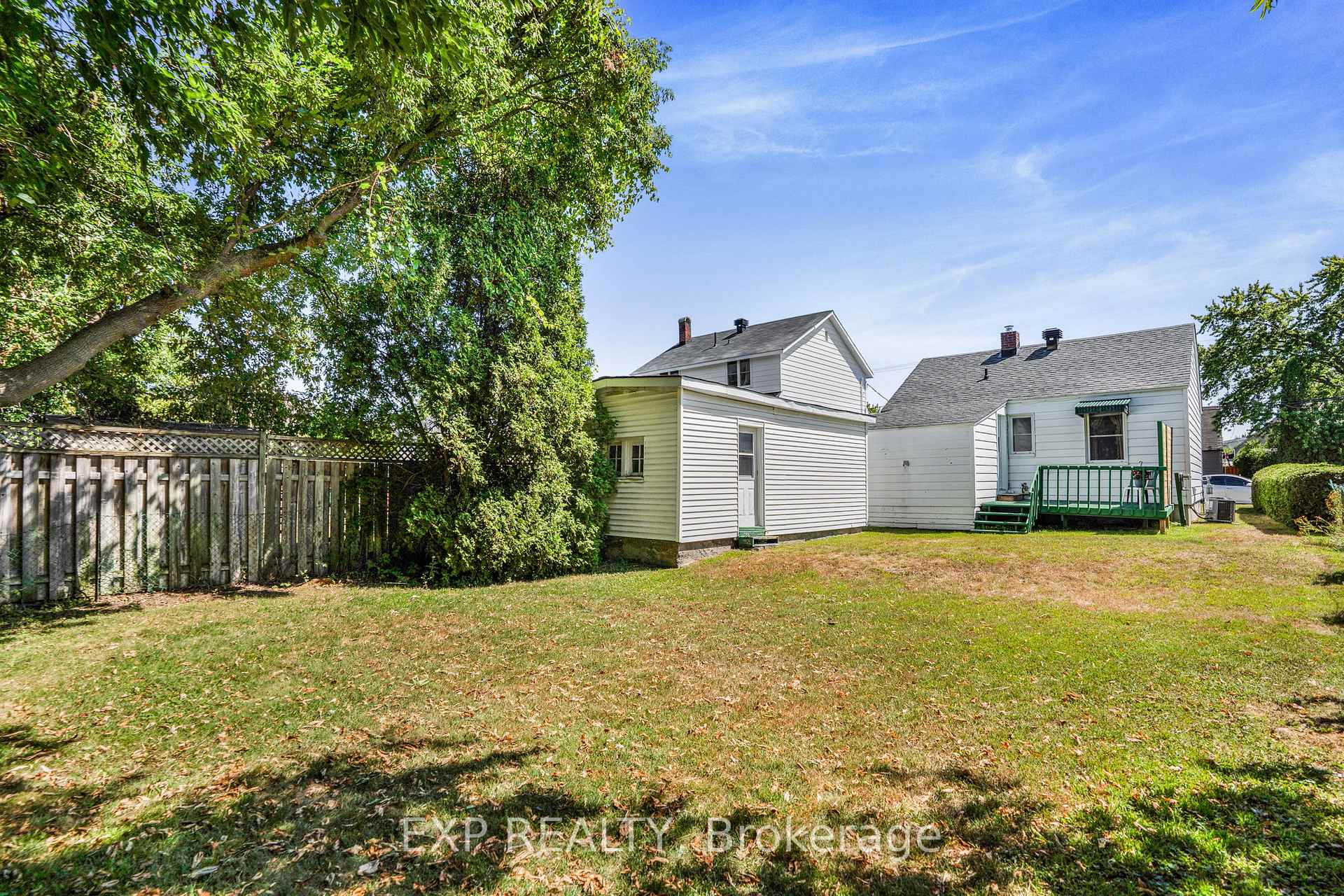Photo 20 of 35 Twelfth Street E, Cornwall — HOMEH