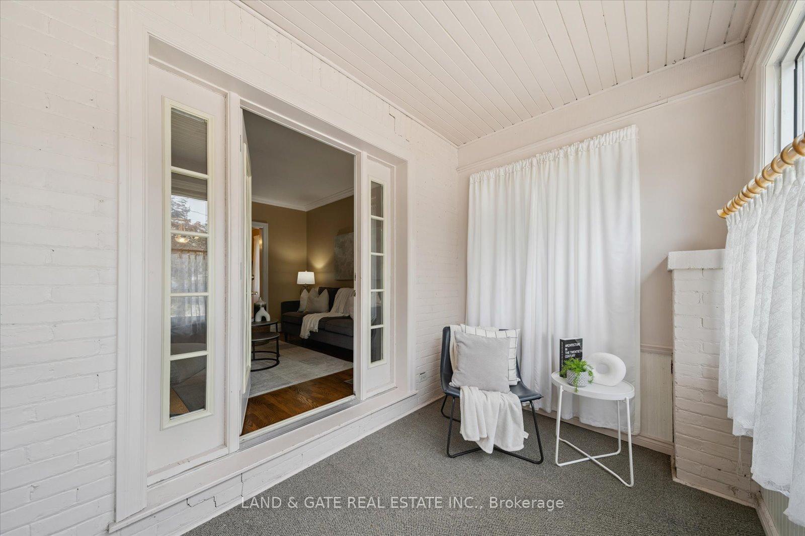 Photo 5 of 148 Pine Street, Whitby, Downtown Whitby — HOMEH