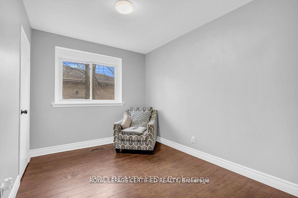 Photo 24 of 52 Tulloch Drive, Ajax, South East — HOMEH