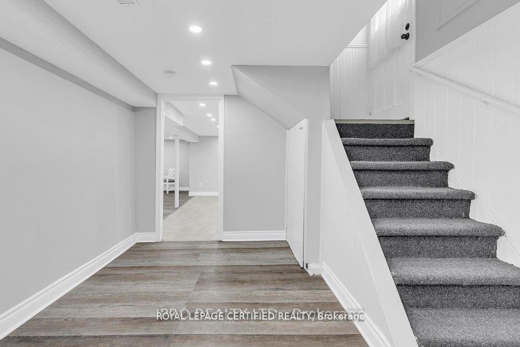 Photo 8 of 52 Tulloch Drive, Ajax, South East — HOMEH