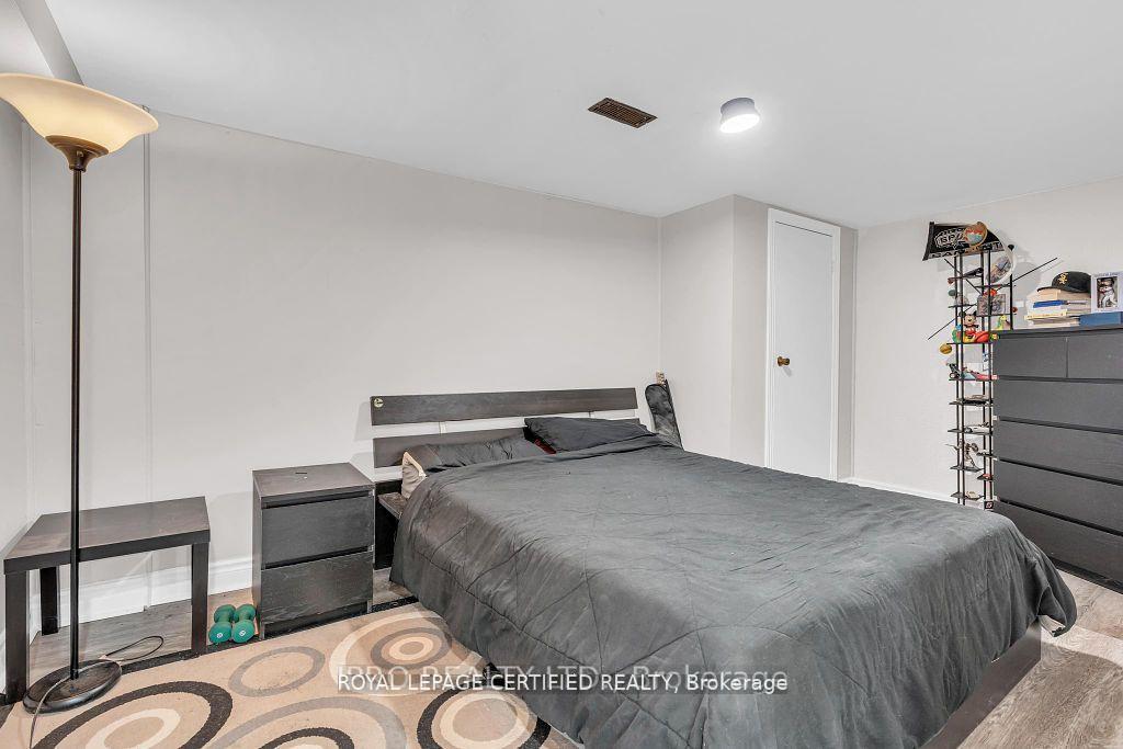 Photo 19 of 52 Tulloch Drive, Ajax, South East — HOMEH