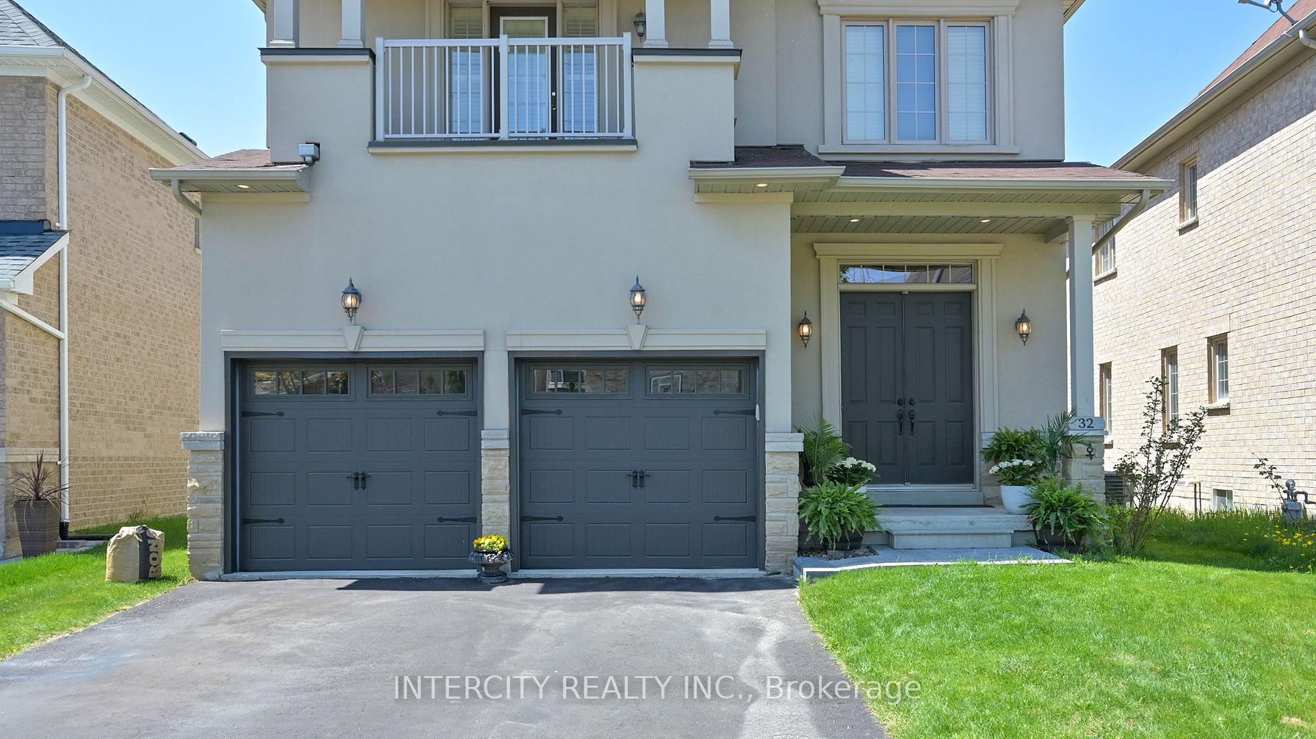 Photo 21 of 32 Allison Ann Way, Vaughan, Patterson — HOMEH