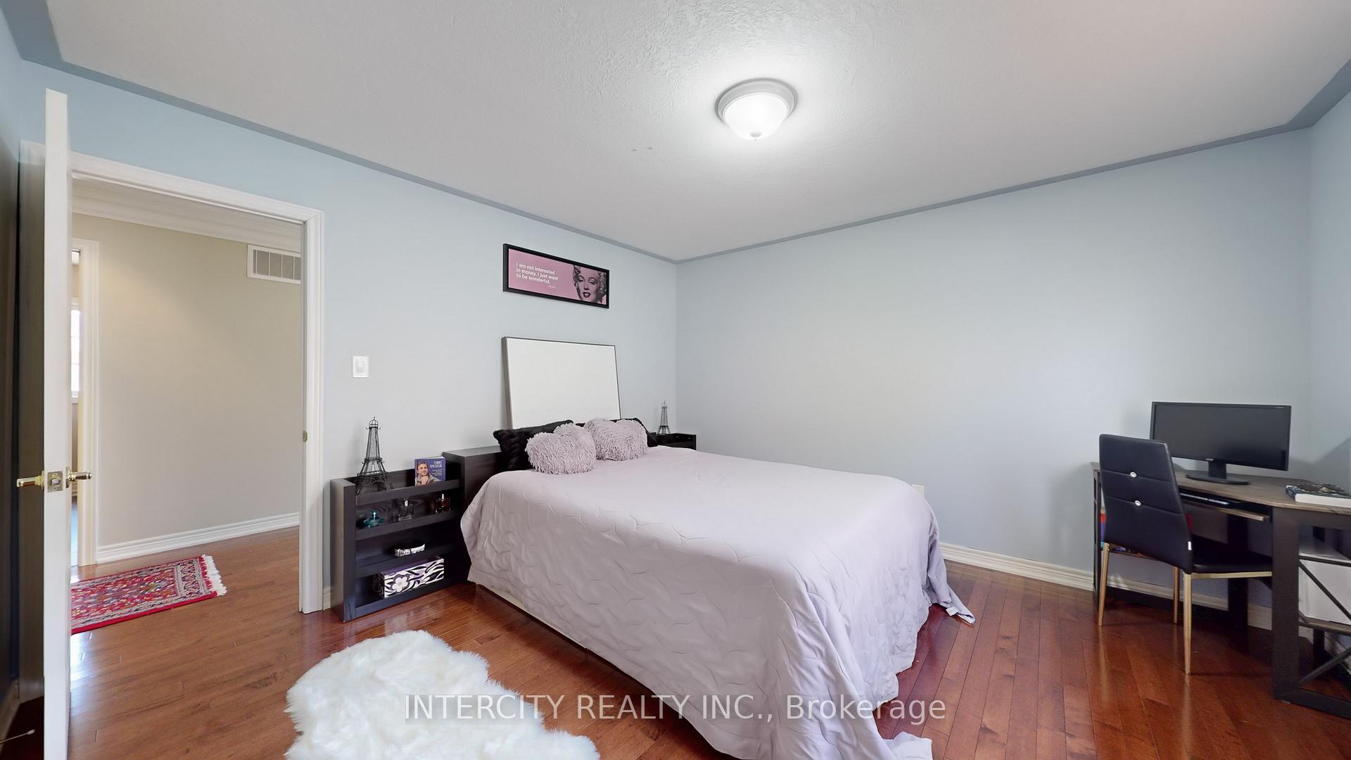 Photo 19 of 32 Allison Ann Way, Vaughan, Patterson — HOMEH