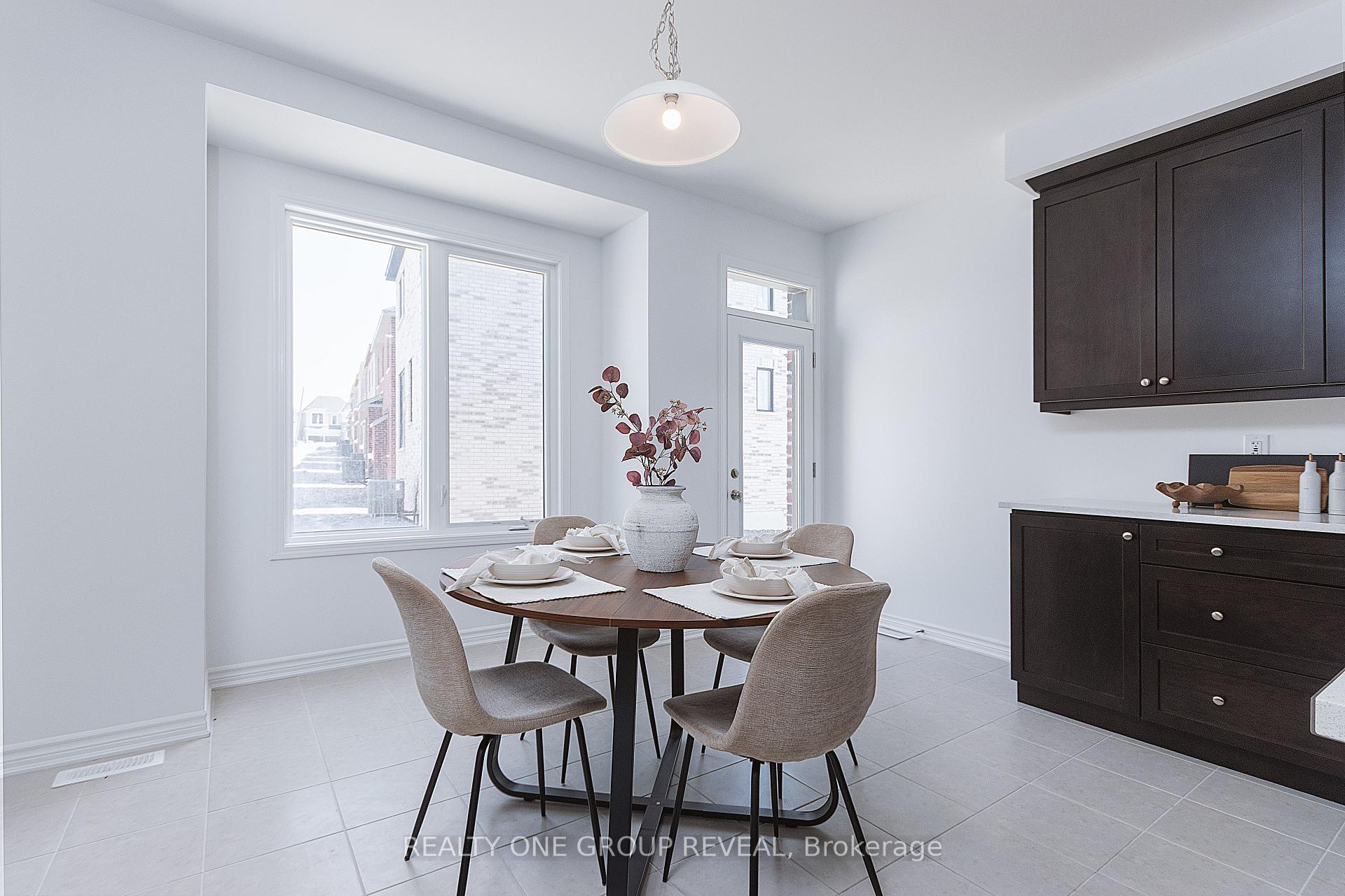 Photo 7 of 3311 Marchington Square, Pickering, Rural Pickering — HOMEH