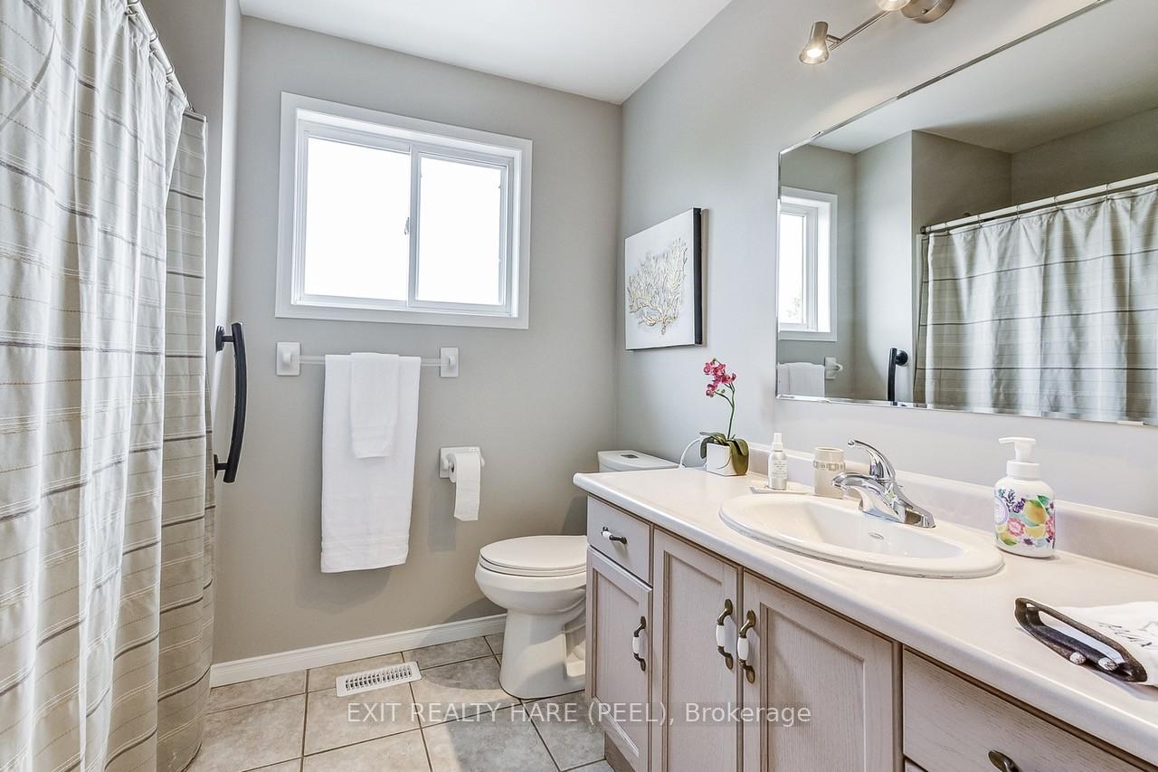 Photo 21 of 24 O'Connor Lane, Guelph, Grange Road — HOMEH