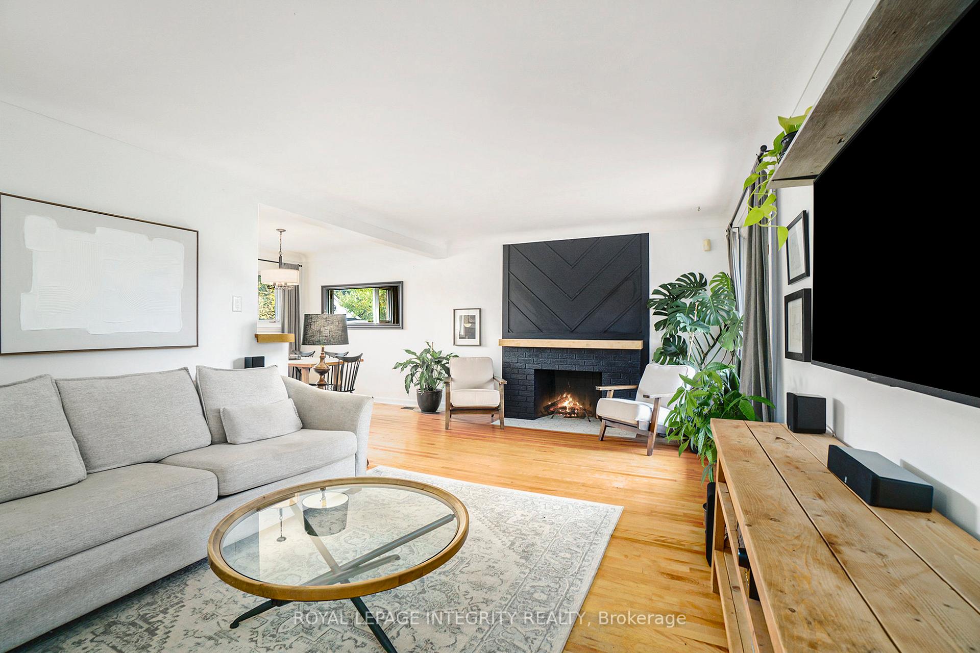 Photo 5 of 1317 Ferguson Street, Ottawa, Bel Air Heights — HOMEH