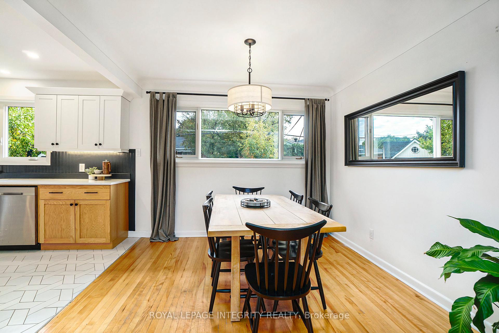 Photo 2 of 1317 Ferguson Street, Ottawa, Bel Air Heights — HOMEH