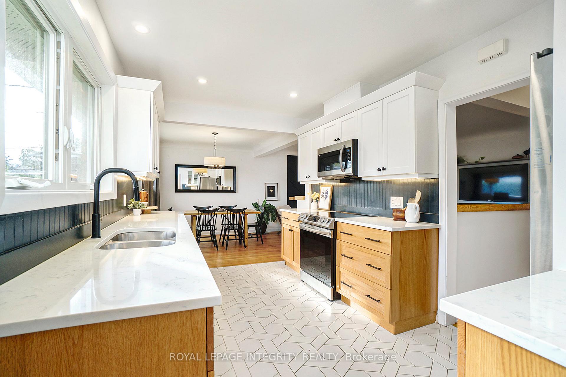 Photo 8 of 1317 Ferguson Street, Ottawa, Bel Air Heights — HOMEH