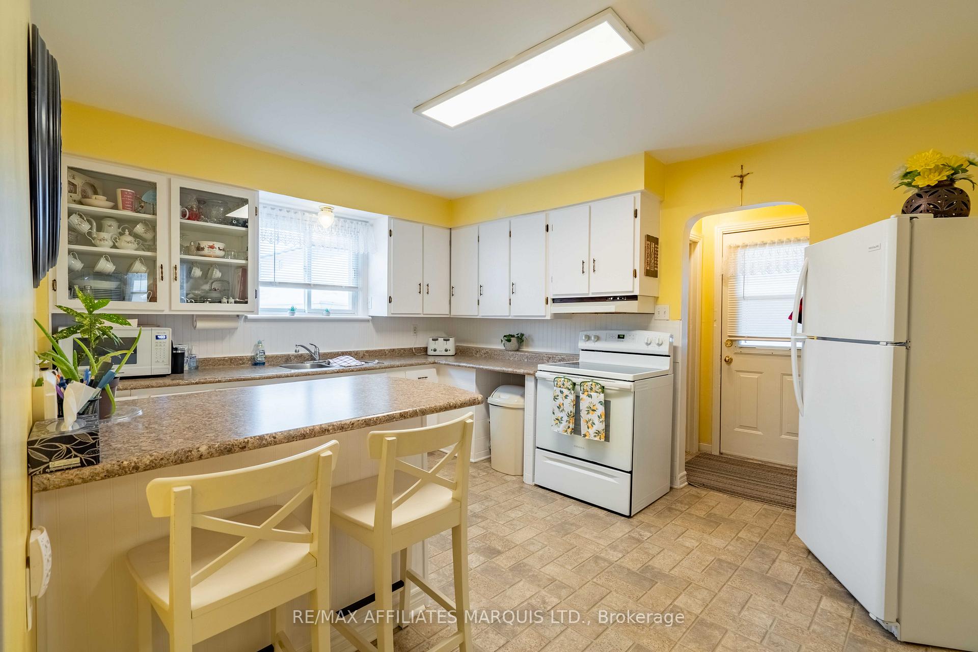 Photo 11 of 614 Grantwood Avenue, Cornwall — HOMEH