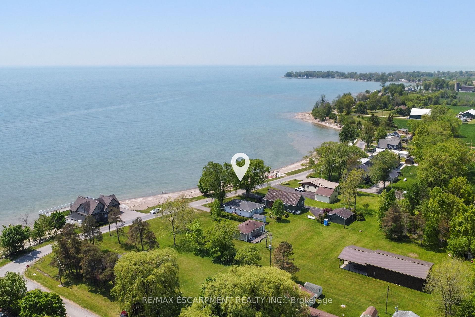 Front of 1351 Lakeshore Road