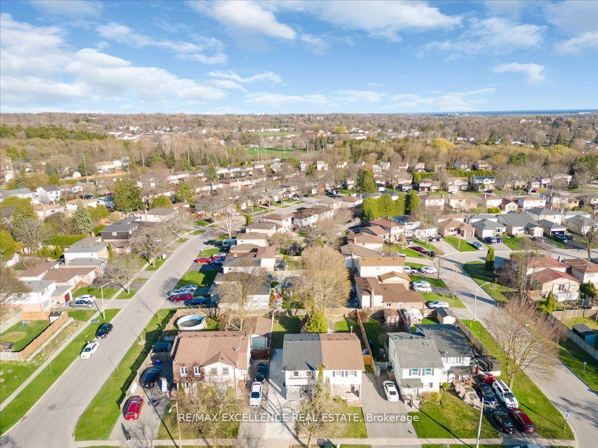Photo 32 of 731 Hillcroft Street, Oshawa, Eastdale — HOMEH