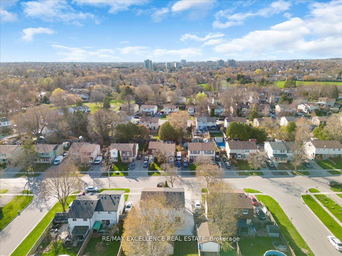 Photo 35 of 731 Hillcroft Street, Oshawa, Eastdale — HOMEH