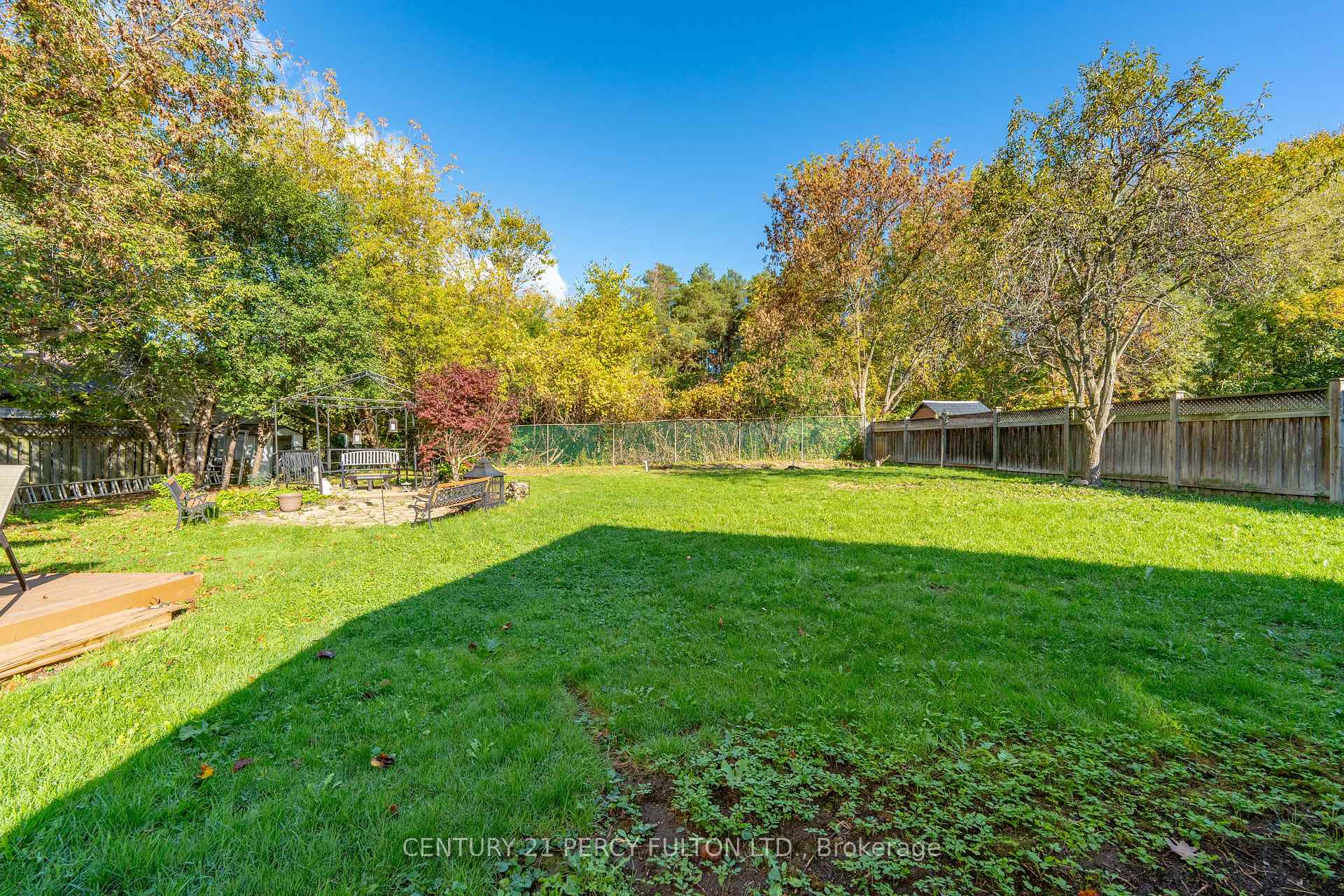 Photo 7 of 66 Twyn Rivers Drive, Pickering, Rougemount — HOMEH