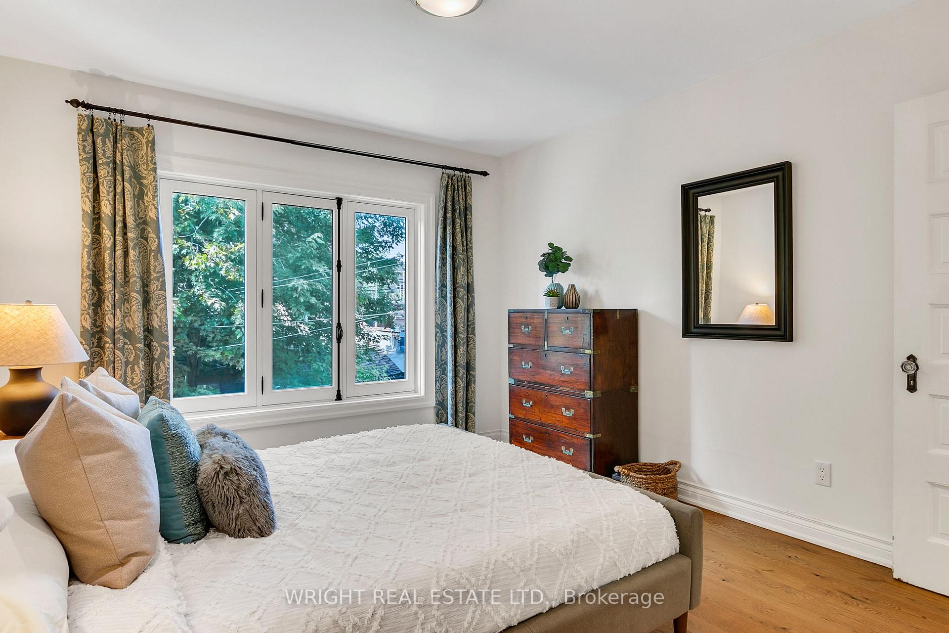 Photo 41 of 164 Brunswick Avenue, Toronto, University — HOMEH