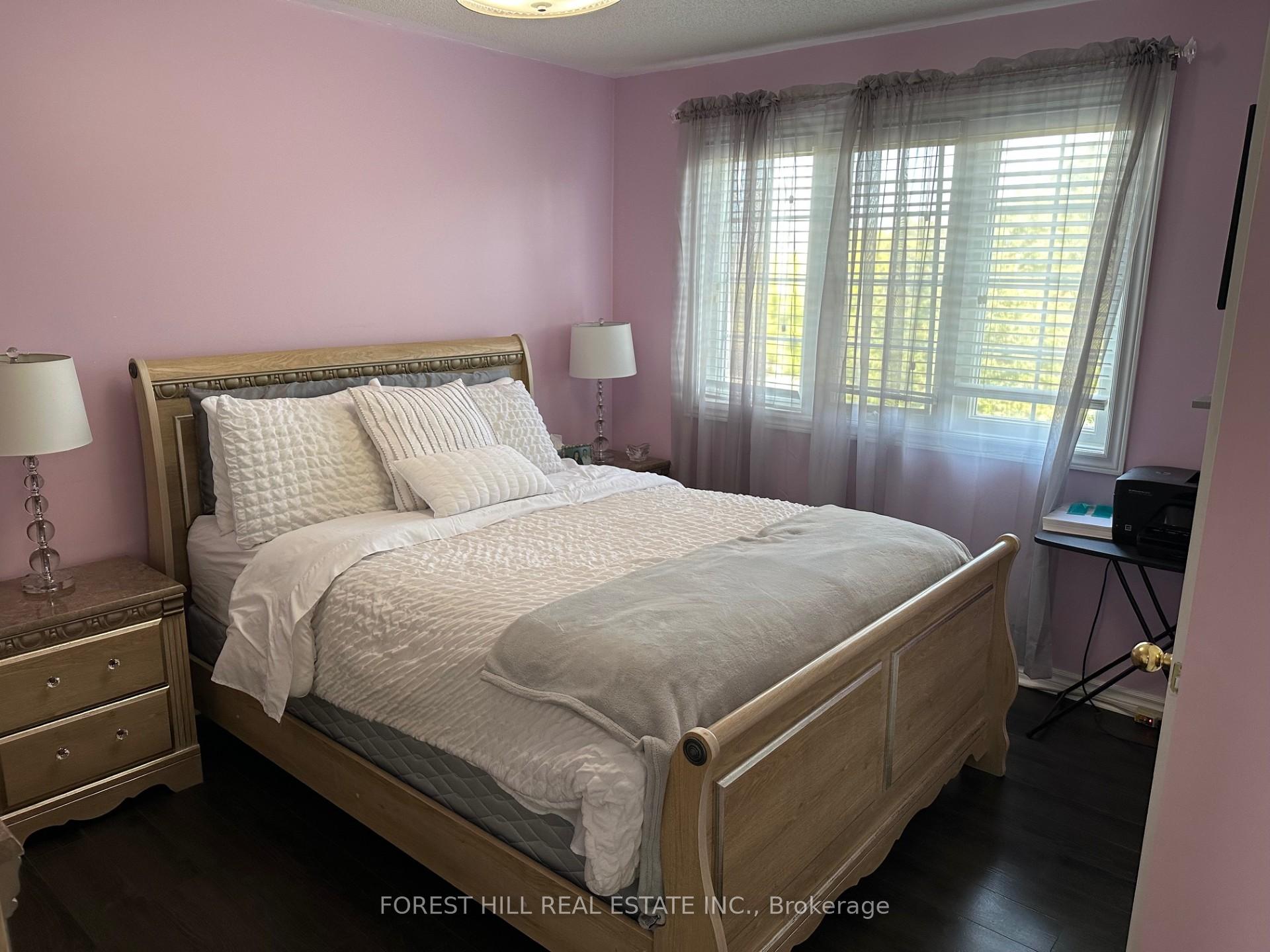 Photo 8 of 43 Park Place Drive, Markham, Greensborough — HOMEH