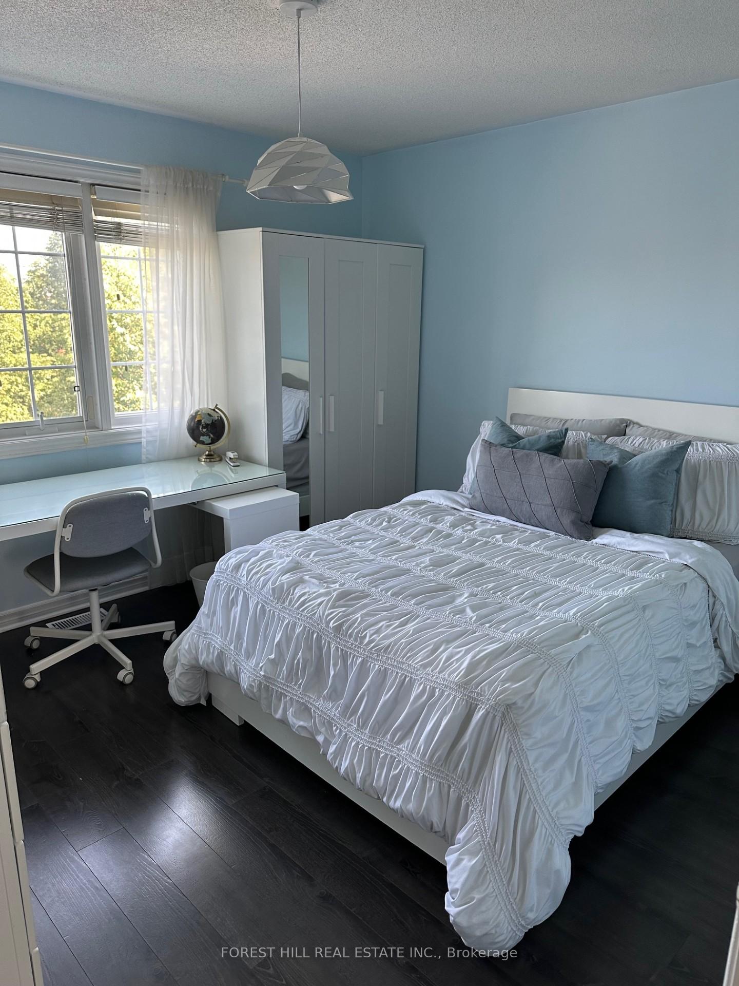 Photo 10 of 43 Park Place Drive, Markham, Greensborough — HOMEH