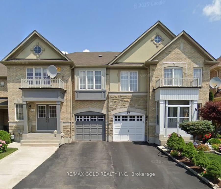 Front of 11 Caversham Drive