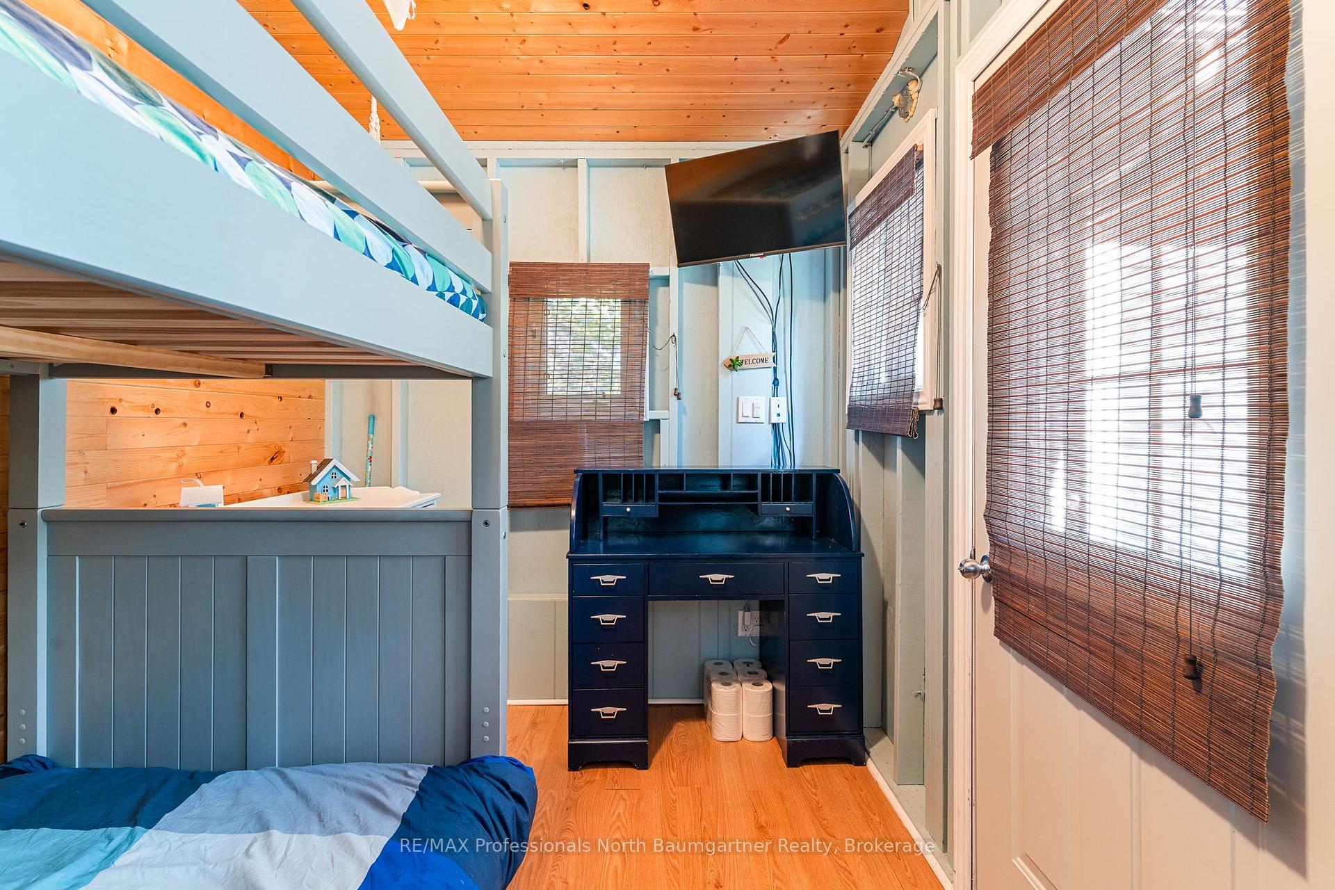 Photo 24 of 1086 Cameron Lane, Algonquin Highlands, Stanhope — HOMEH