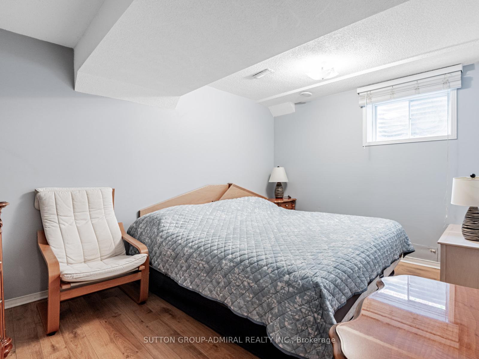 Photo 36 of 36 Spyglass Hill Road, Vaughan, Glen Shields — HOMEH