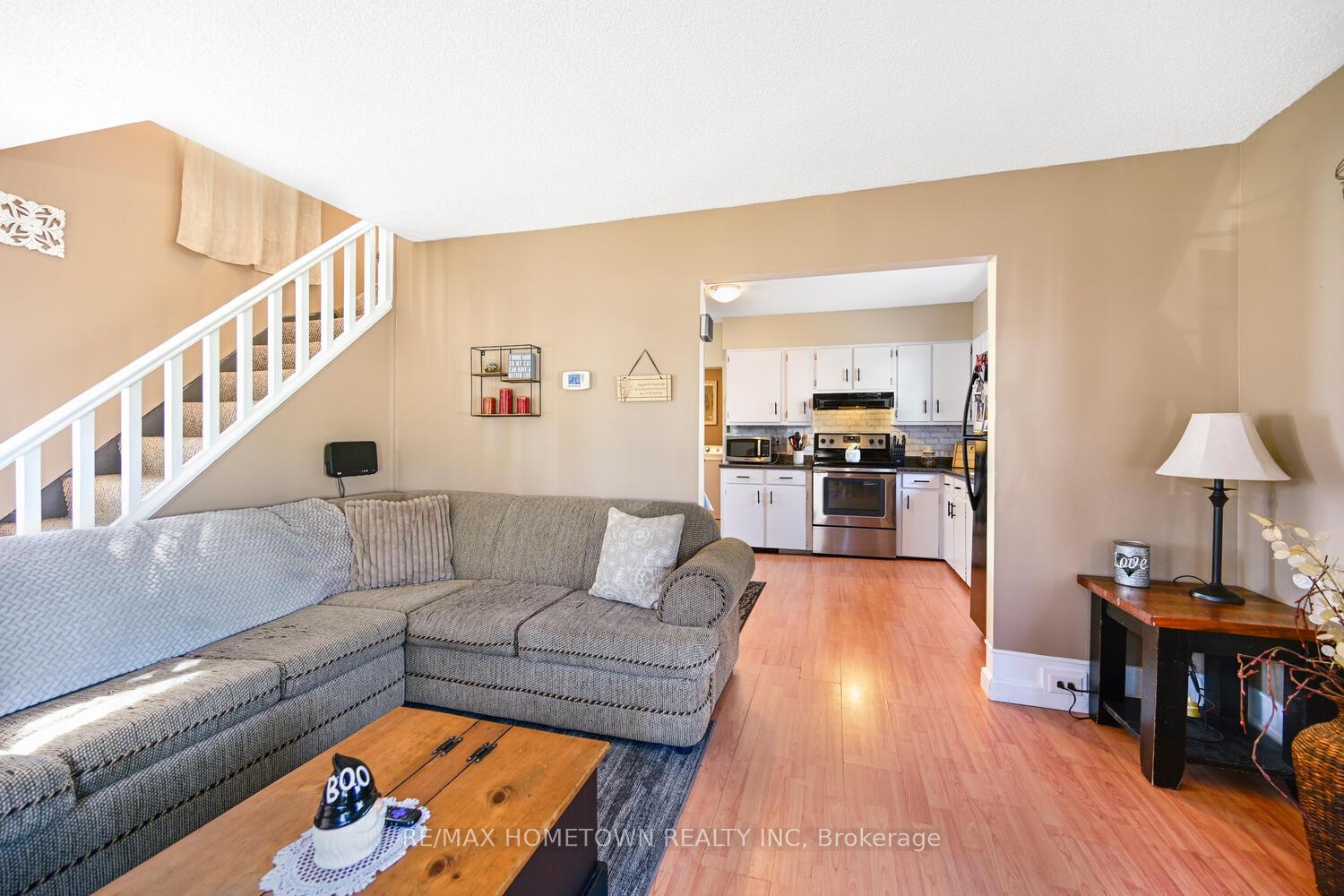 Photo 10 of 538 Middle Street, Edwardsburgh/Cardinal, Town of Cardinal — HOMEH