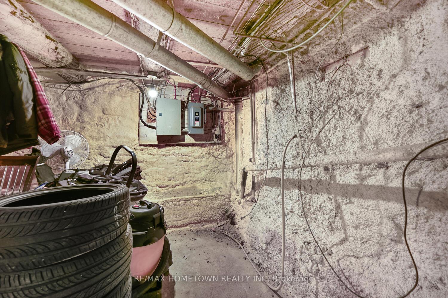 Photo 19 of 538 Middle Street, Edwardsburgh/Cardinal, Town of Cardinal — HOMEH