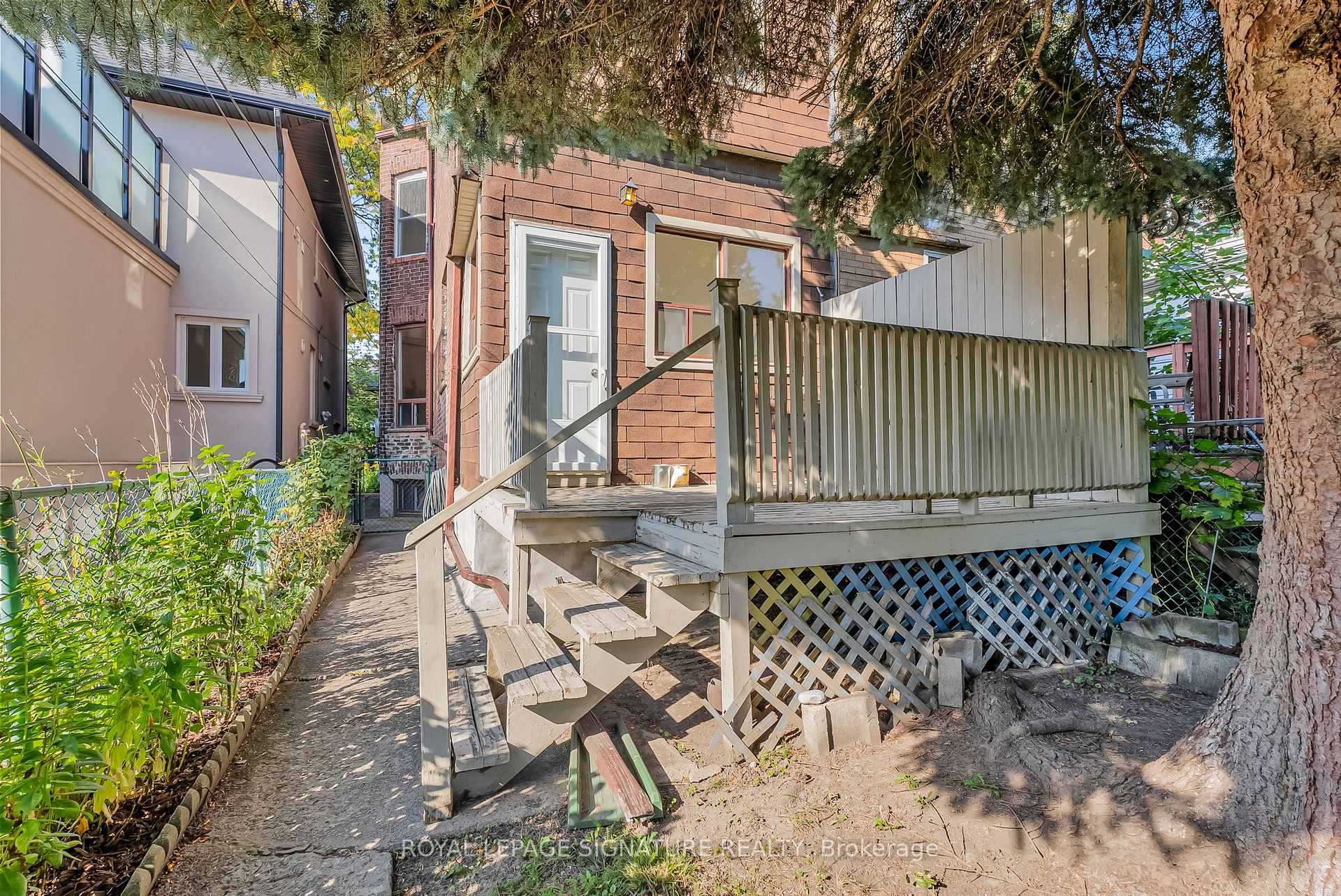 Photo 40 of 667 Shaw Street, Toronto, Palmerston-Little Italy — HOMEH