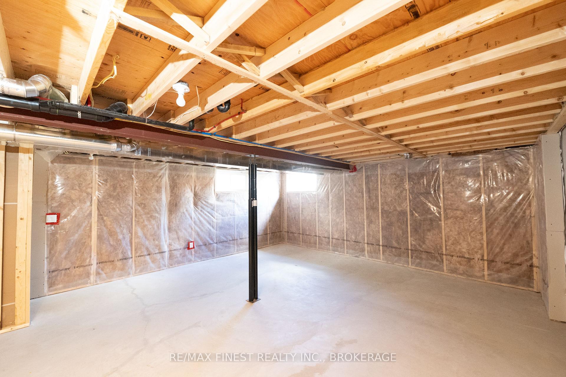Photo 27 of 1391 Andersen Drive, Kingston, City Northwest — HOMEH