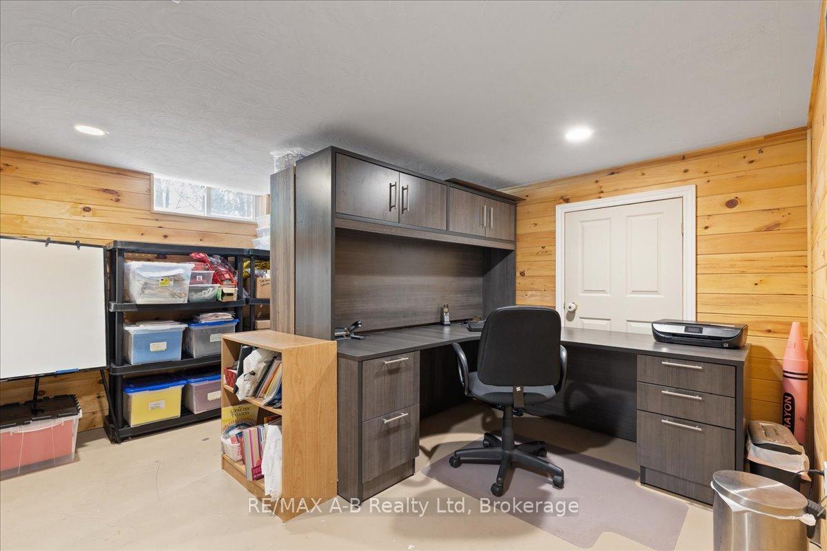 Photo 38 of 214 Jordan Crescent, West Perth, Mitchell — HOMEH