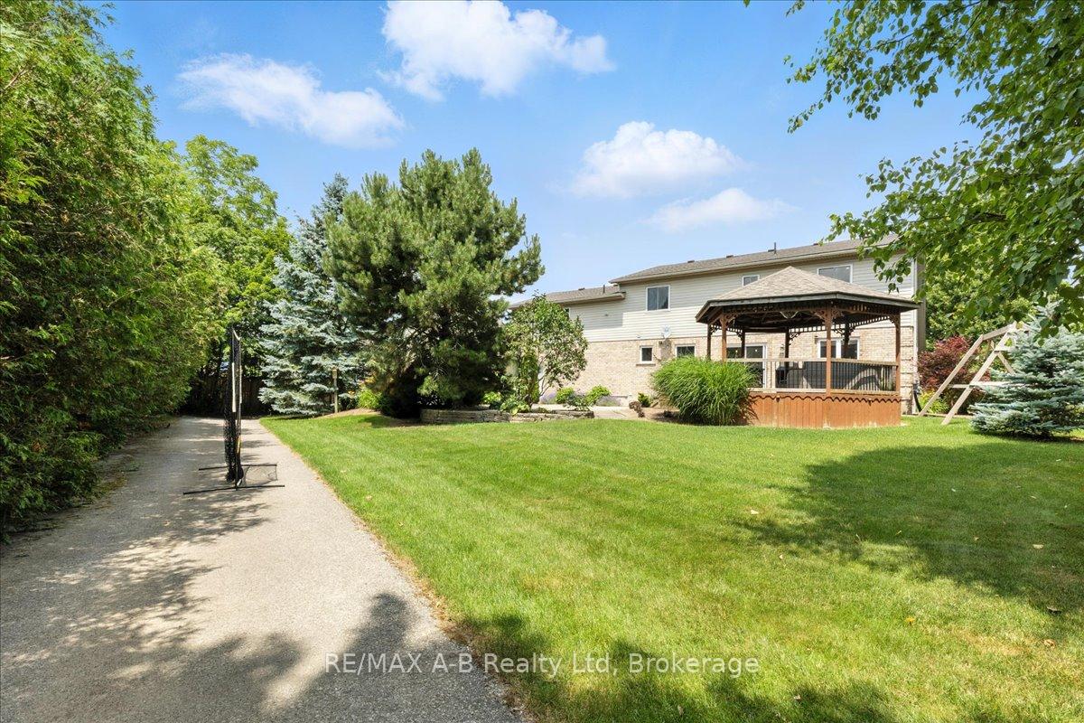 Photo 45 of 214 Jordan Crescent, West Perth, Mitchell — HOMEH