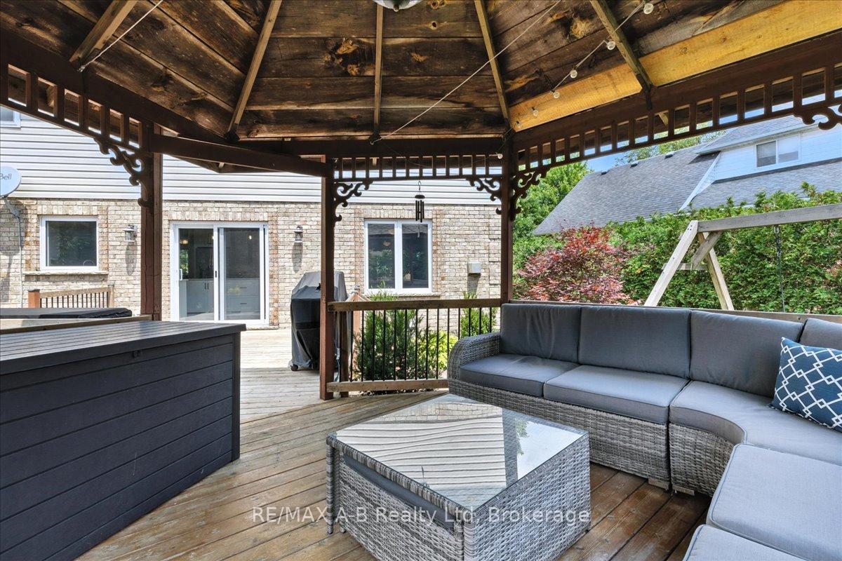 Photo 46 of 214 Jordan Crescent, West Perth, Mitchell — HOMEH
