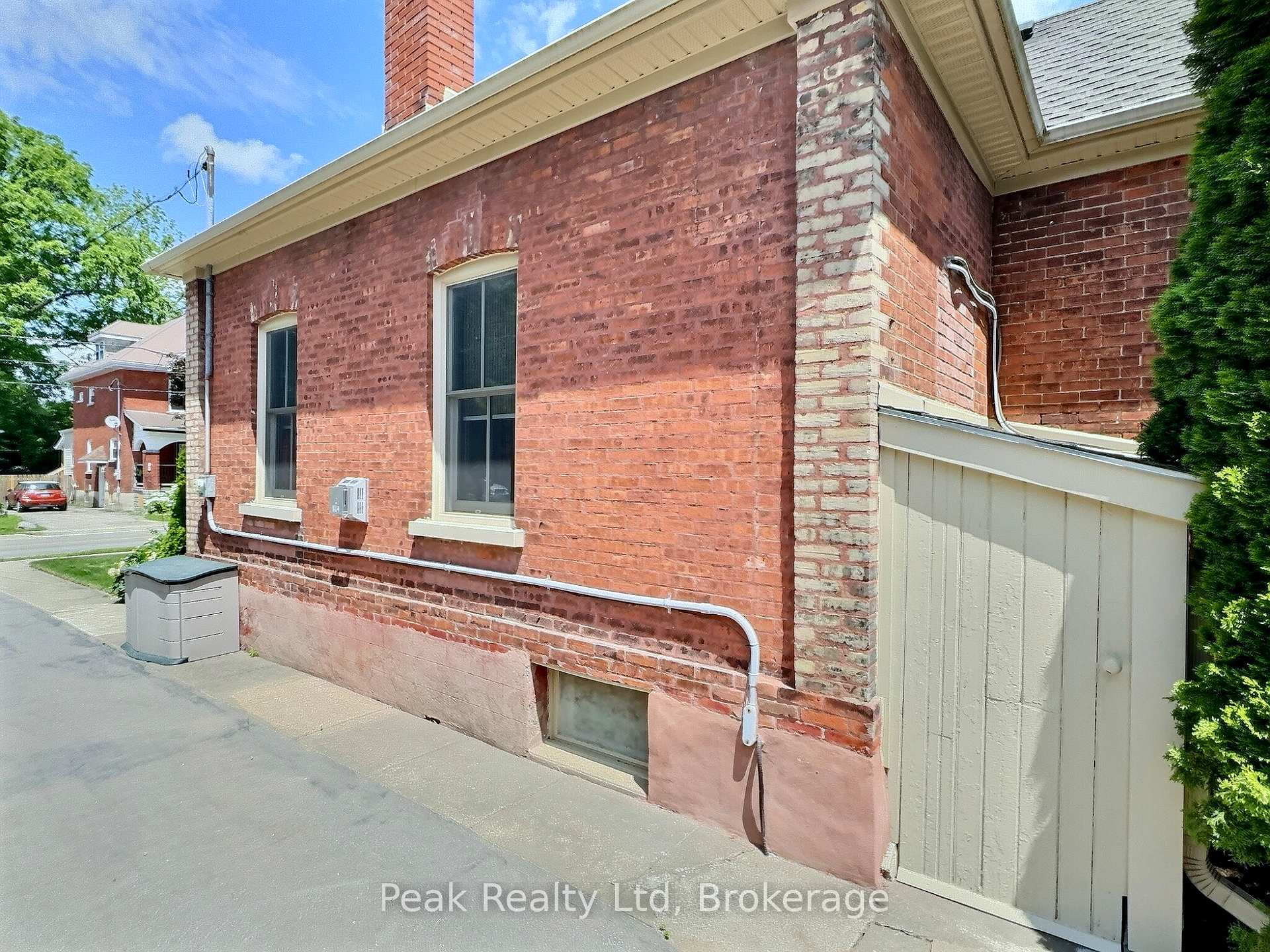 Photo 2 of 131 Douro Street, Stratford — HOMEH