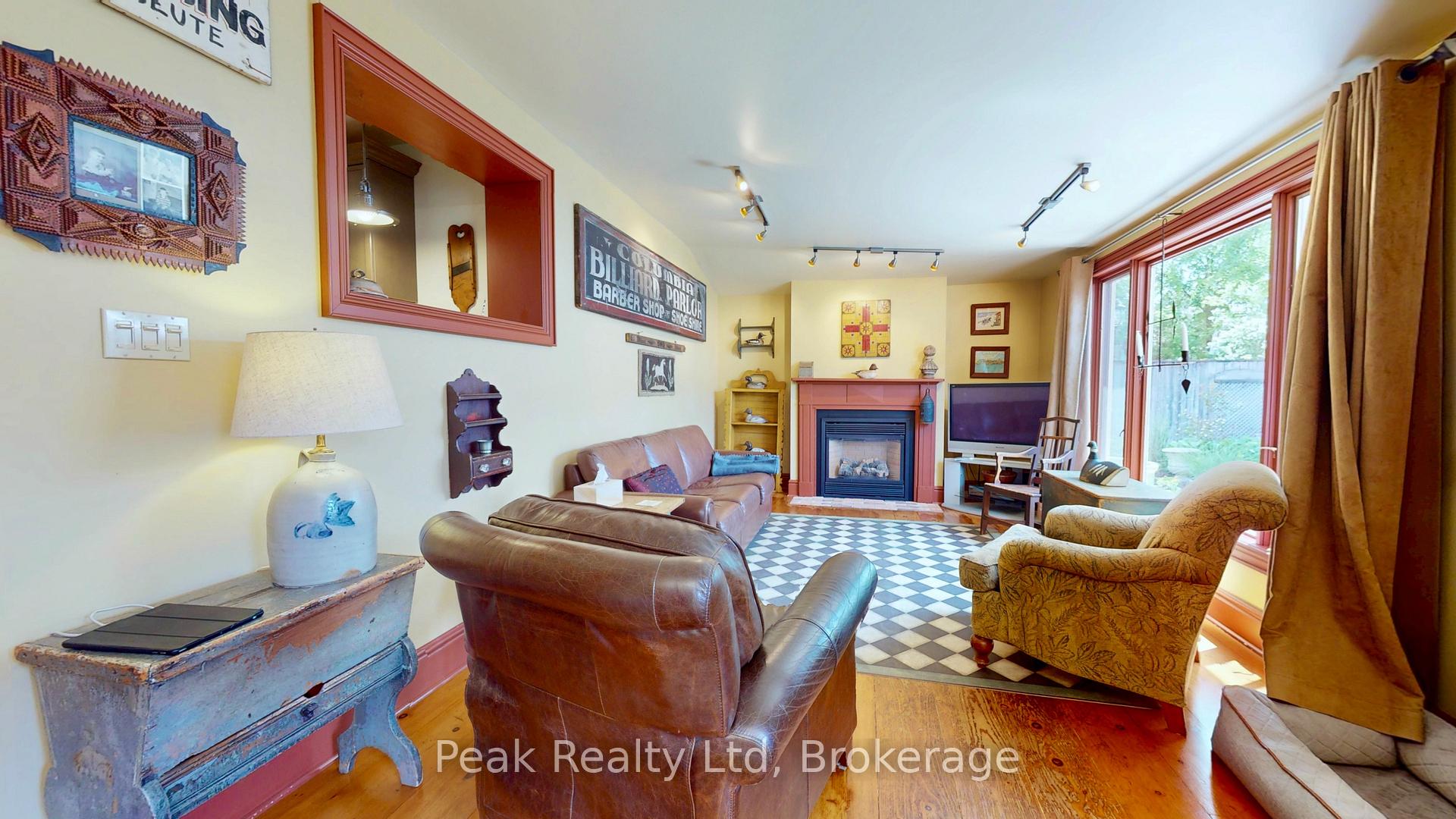 Photo 20 of 131 Douro Street, Stratford — HOMEH
