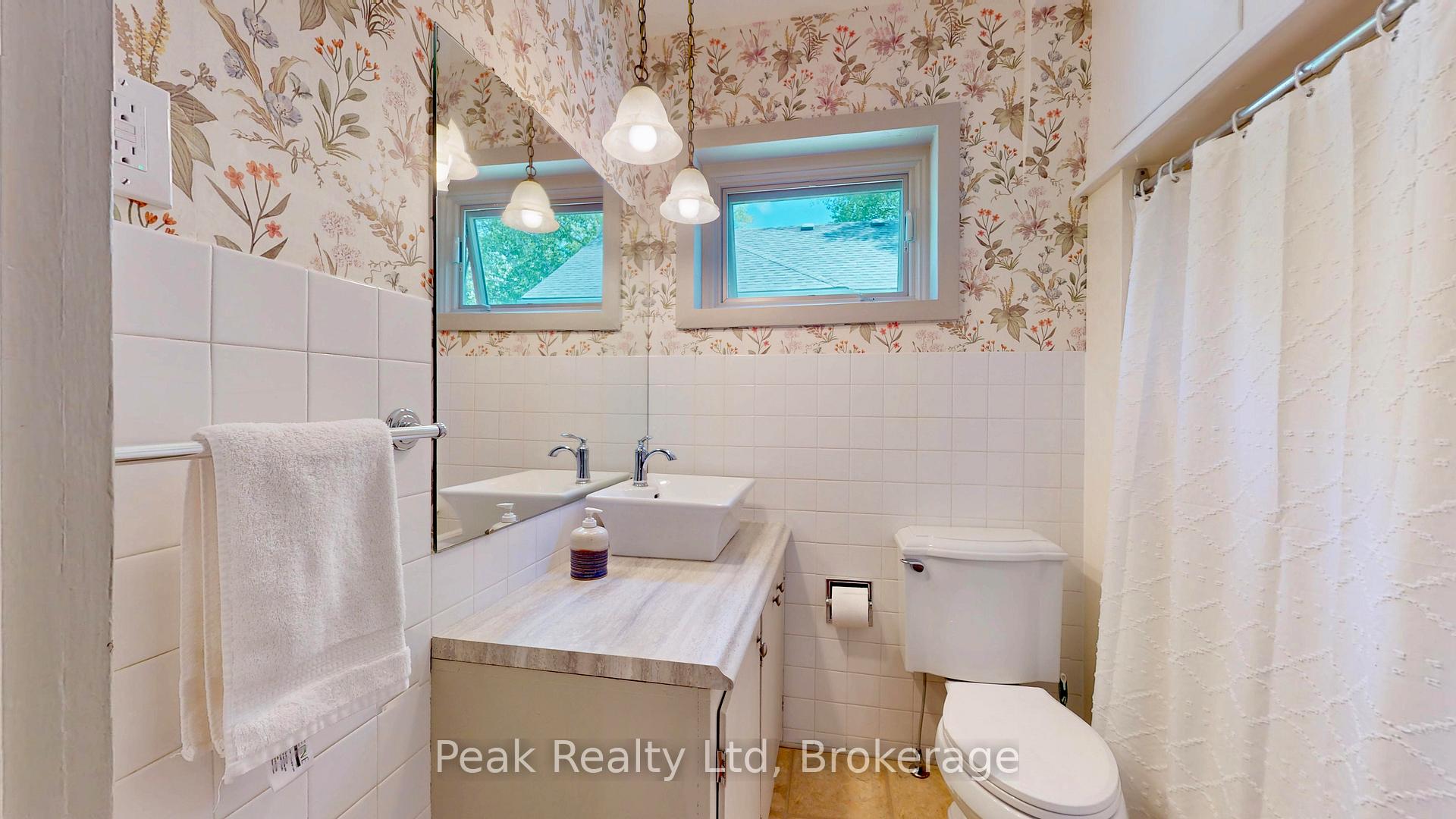 Photo 29 of 131 Douro Street, Stratford — HOMEH