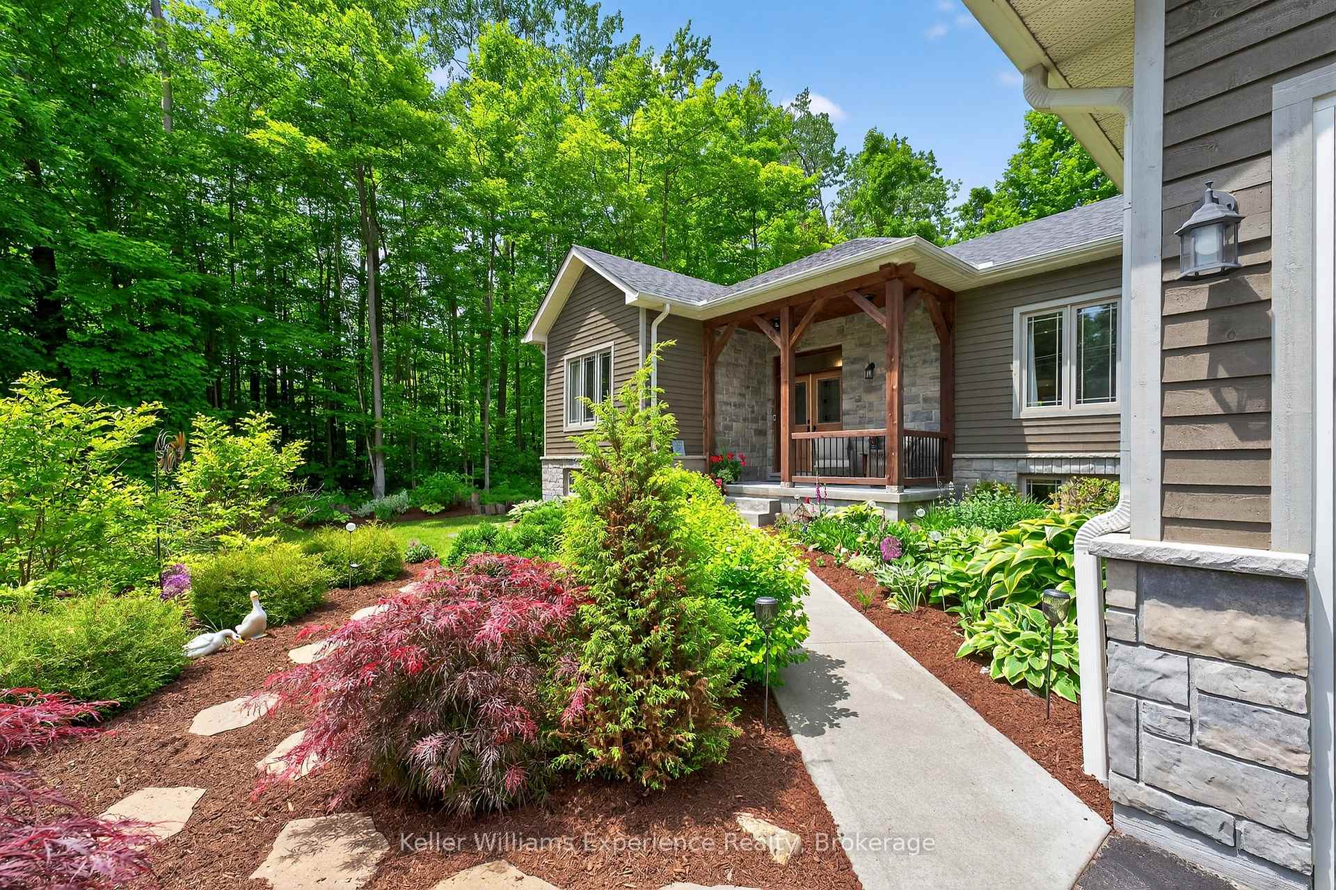 Photo 34 of 32 Pinecone Avenue, Tiny, Rural Tiny — HOMEH
