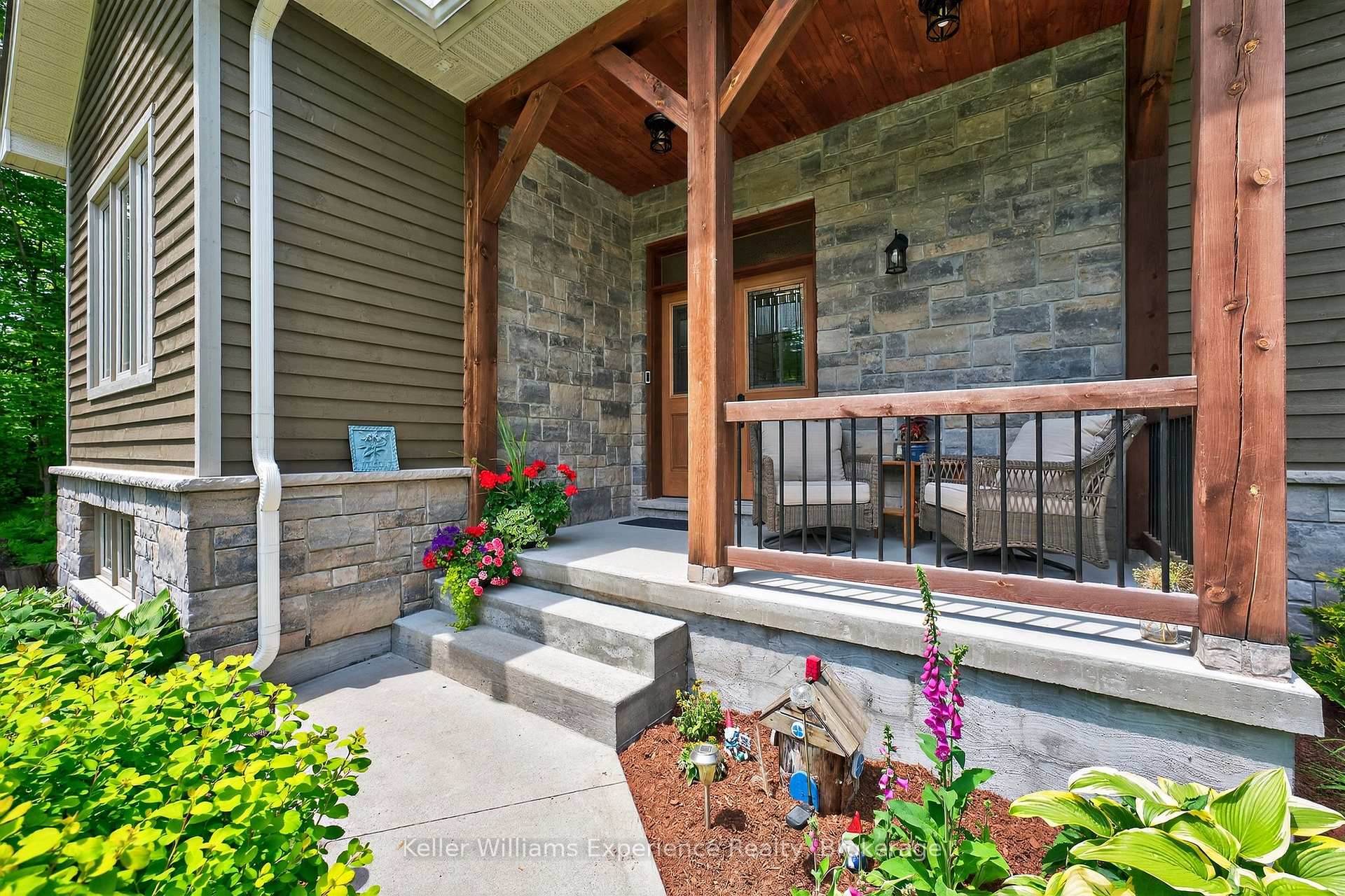 Photo 31 of 32 Pinecone Avenue, Tiny, Rural Tiny — HOMEH