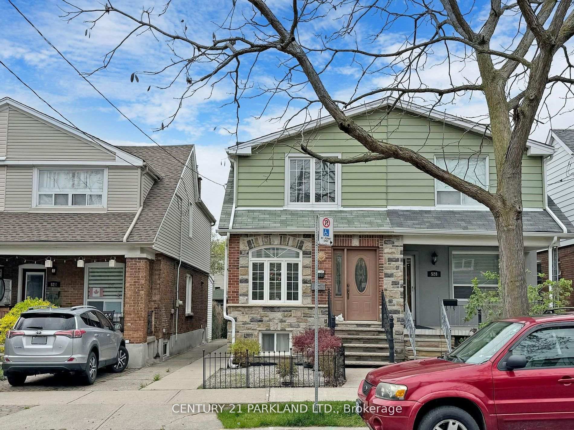 Photo 5 of 526 Milverton Boulevard, Toronto, Danforth — HOMEH