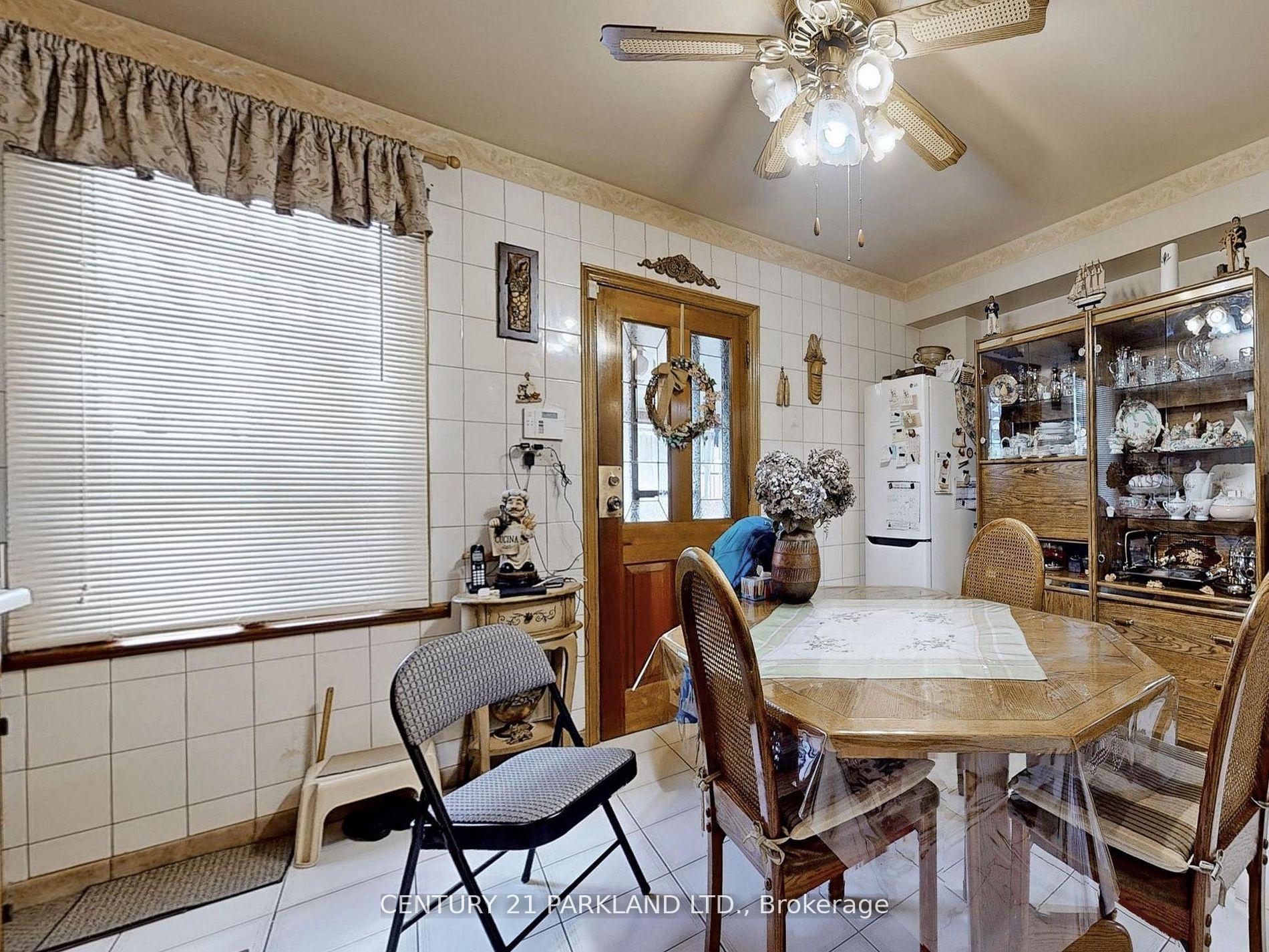 Photo 17 of 526 Milverton Boulevard, Toronto, Danforth — HOMEH