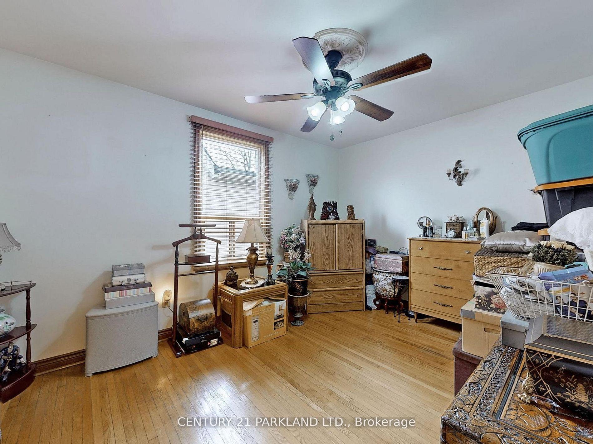 Photo 22 of 526 Milverton Boulevard, Toronto, Danforth — HOMEH