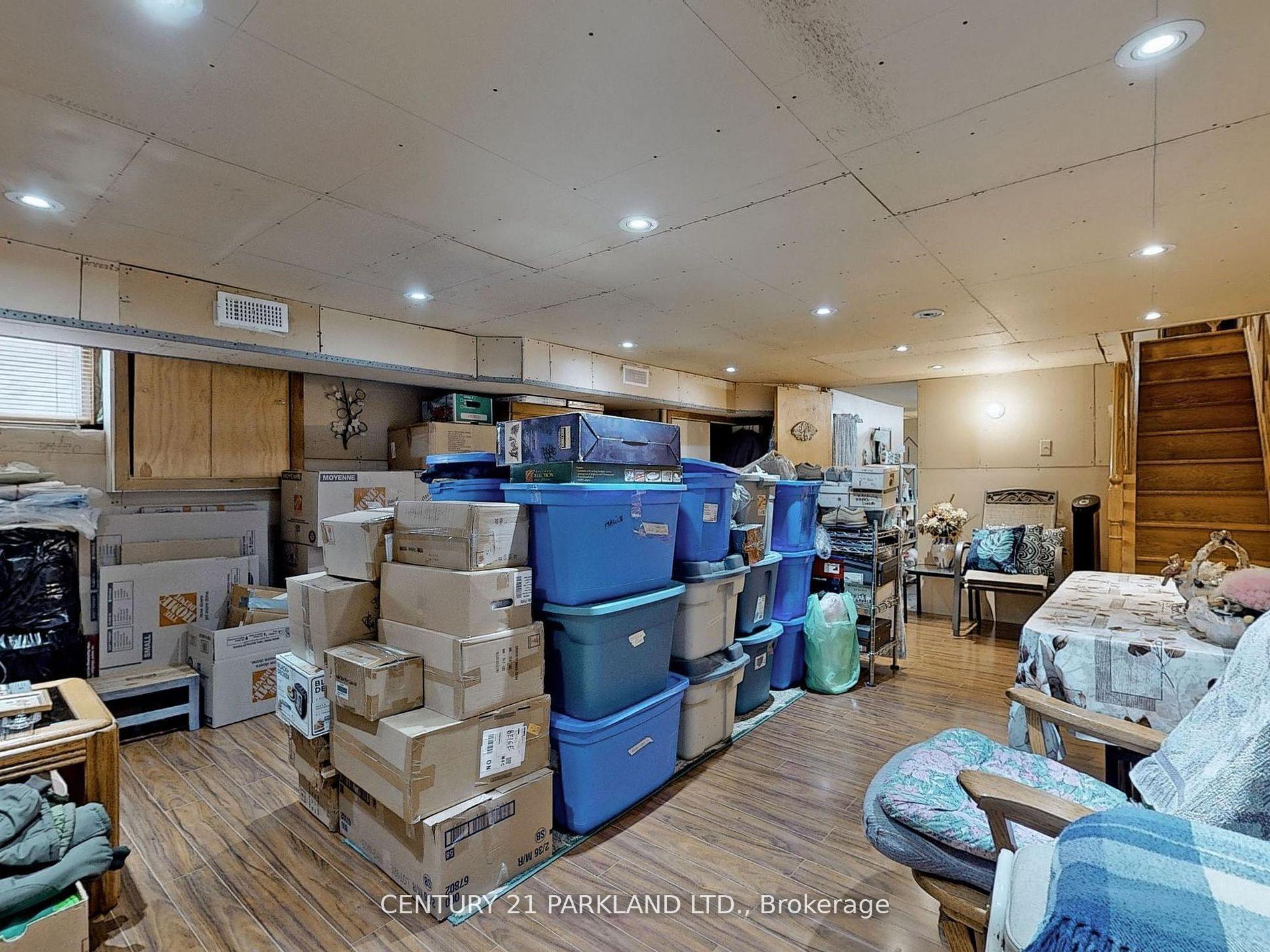Photo 28 of 526 Milverton Boulevard, Toronto, Danforth — HOMEH