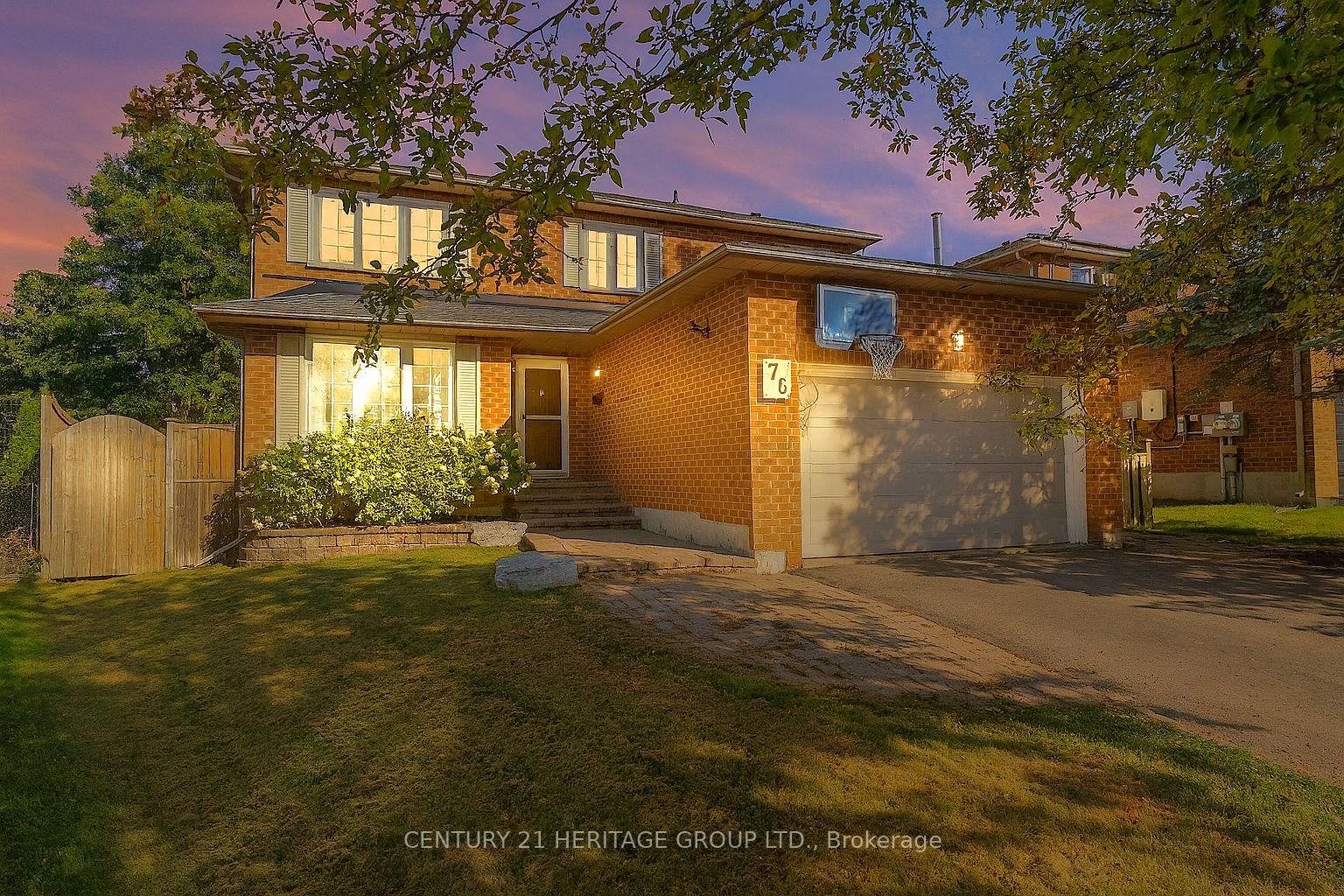 Photo 1 of 76 Attridge Drive, Aurora, Aurora Village — HOMEH