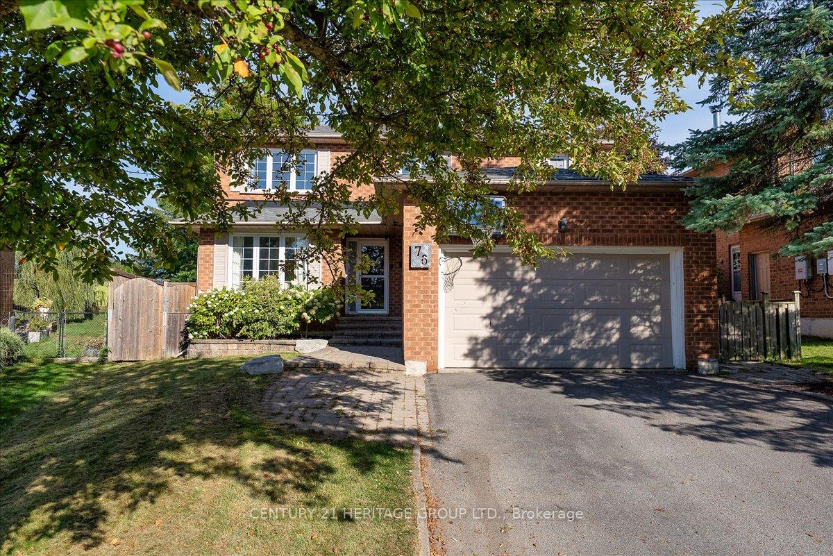 Photo 11 of 76 Attridge Drive, Aurora, Aurora Village — HOMEH