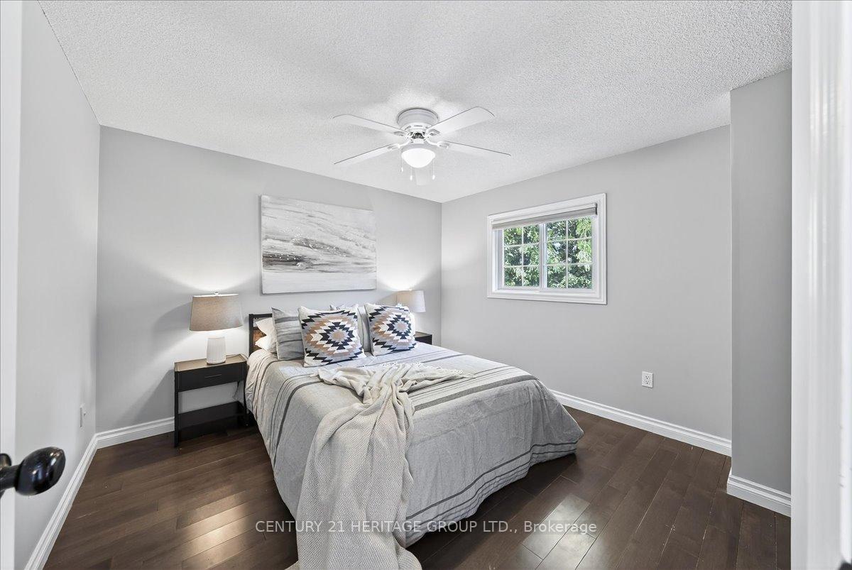 Photo 29 of 76 Attridge Drive, Aurora, Aurora Village — HOMEH