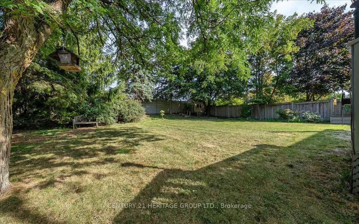 Photo 47 of 76 Attridge Drive, Aurora, Aurora Village — HOMEH