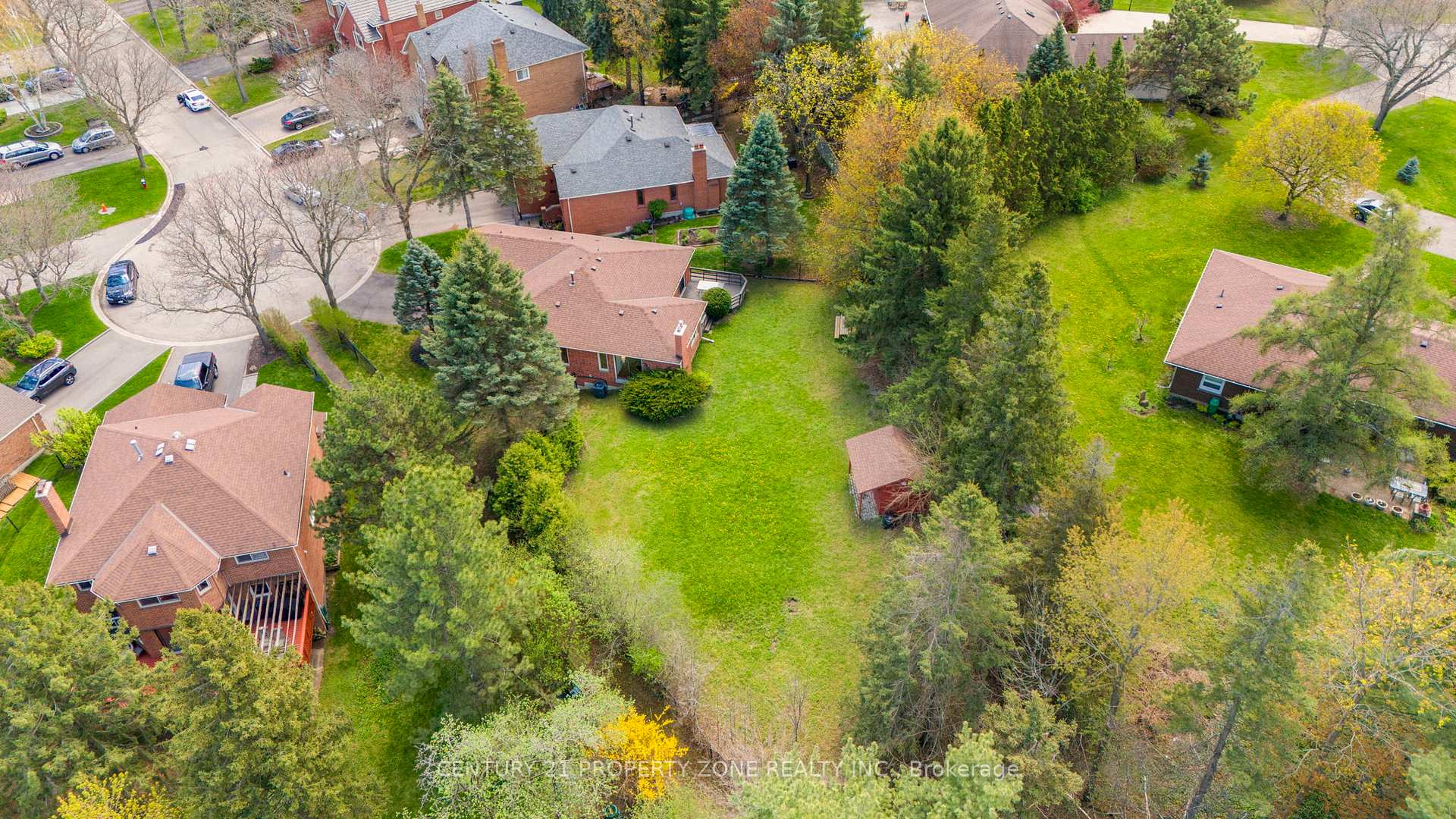 Photo 9 of 12 Archer Court, Brampton, Snelgrove — HOMEH