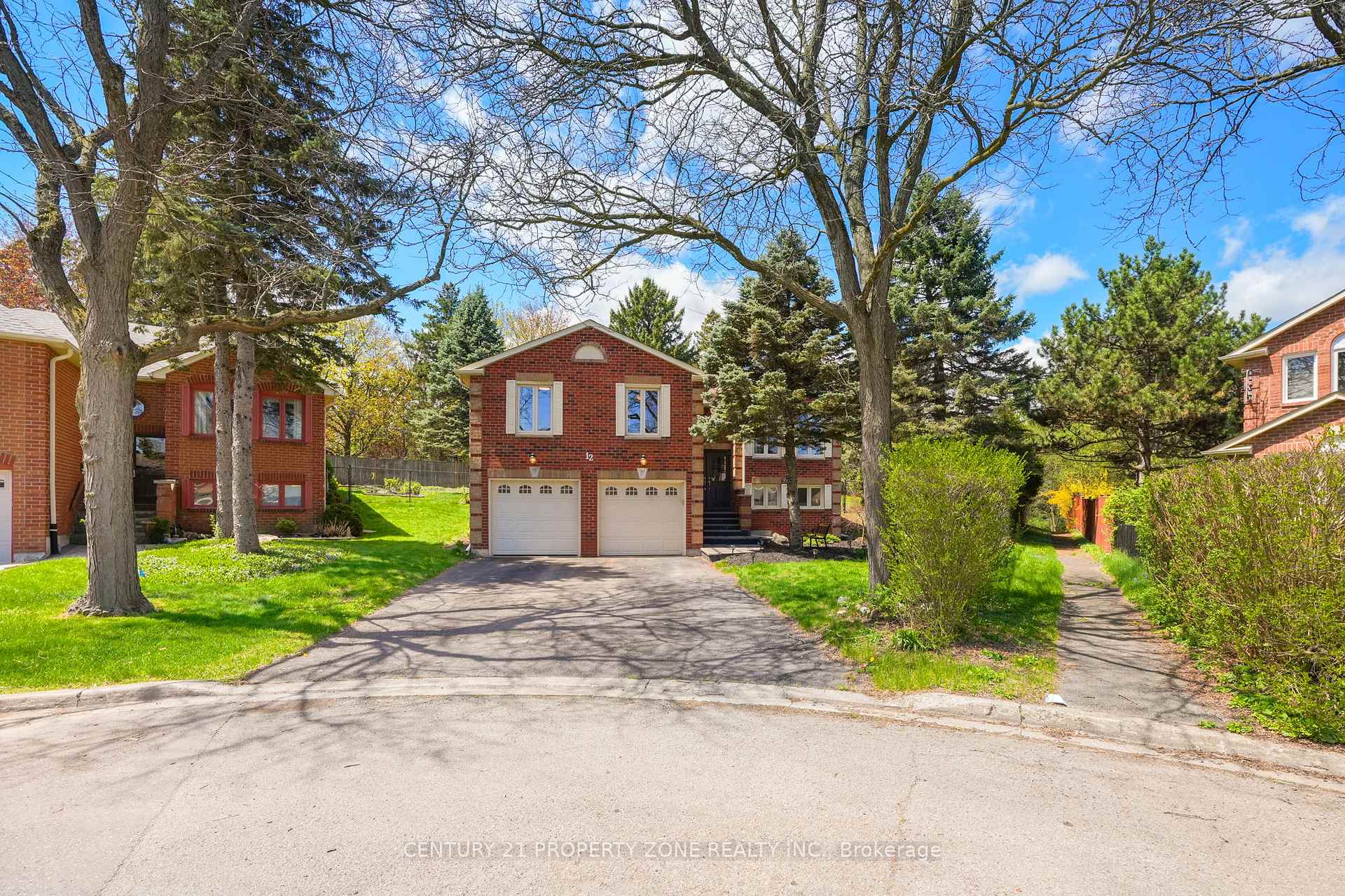 Photo 5 of 12 Archer Court, Brampton, Snelgrove — HOMEH