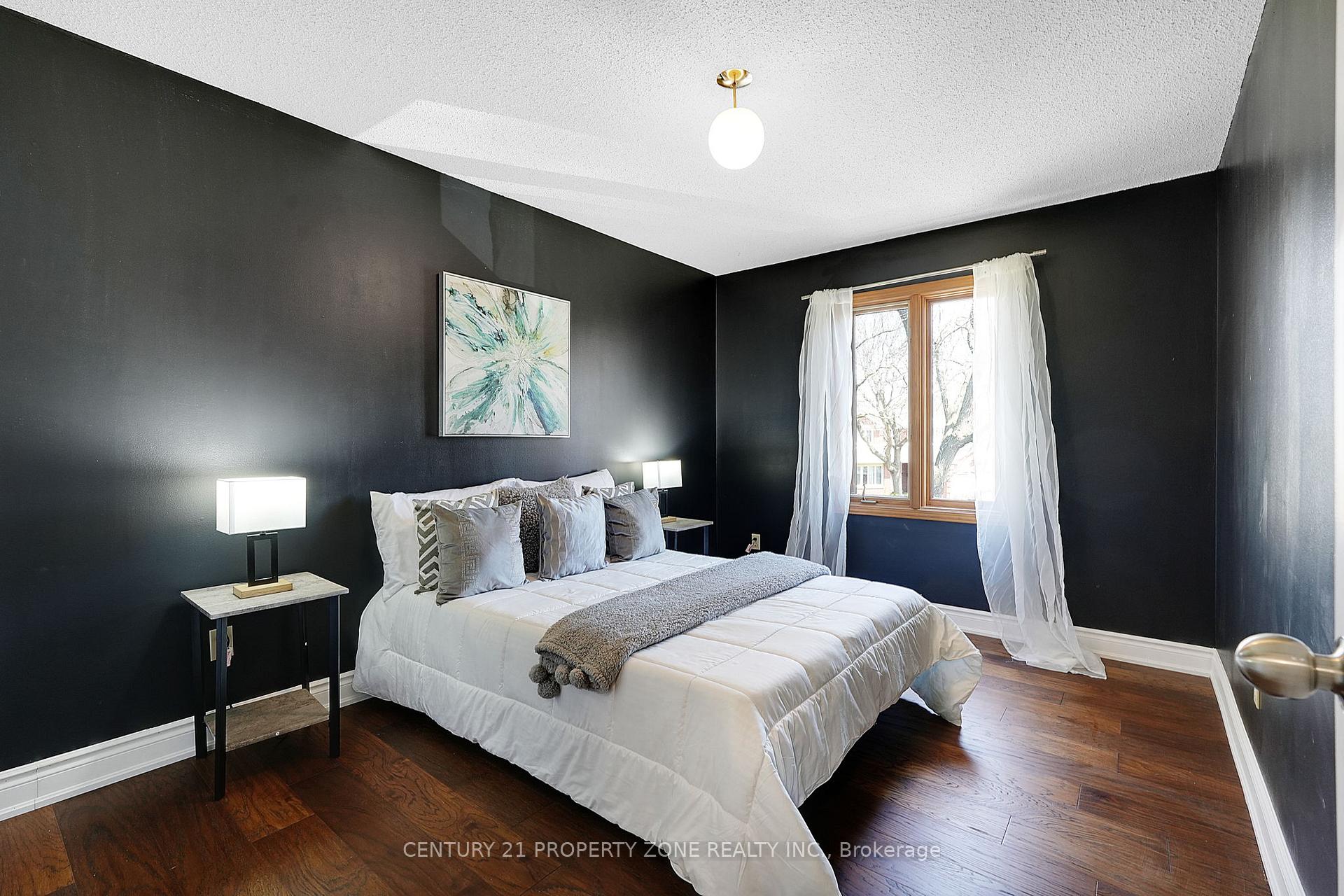 Photo 36 of 12 Archer Court, Brampton, Snelgrove — HOMEH