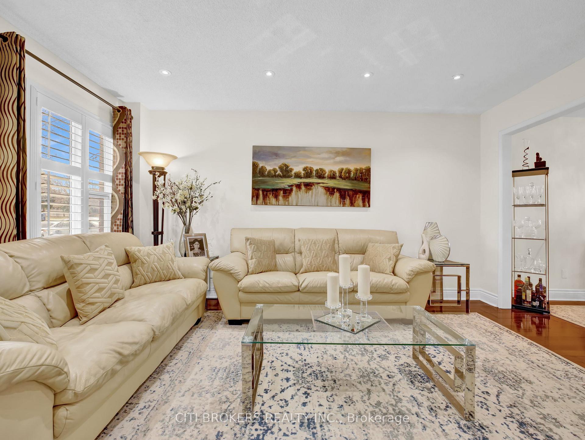 Photo 9 of 123 Sal Circle, Brampton, Sandringham-Wellington — HOMEH