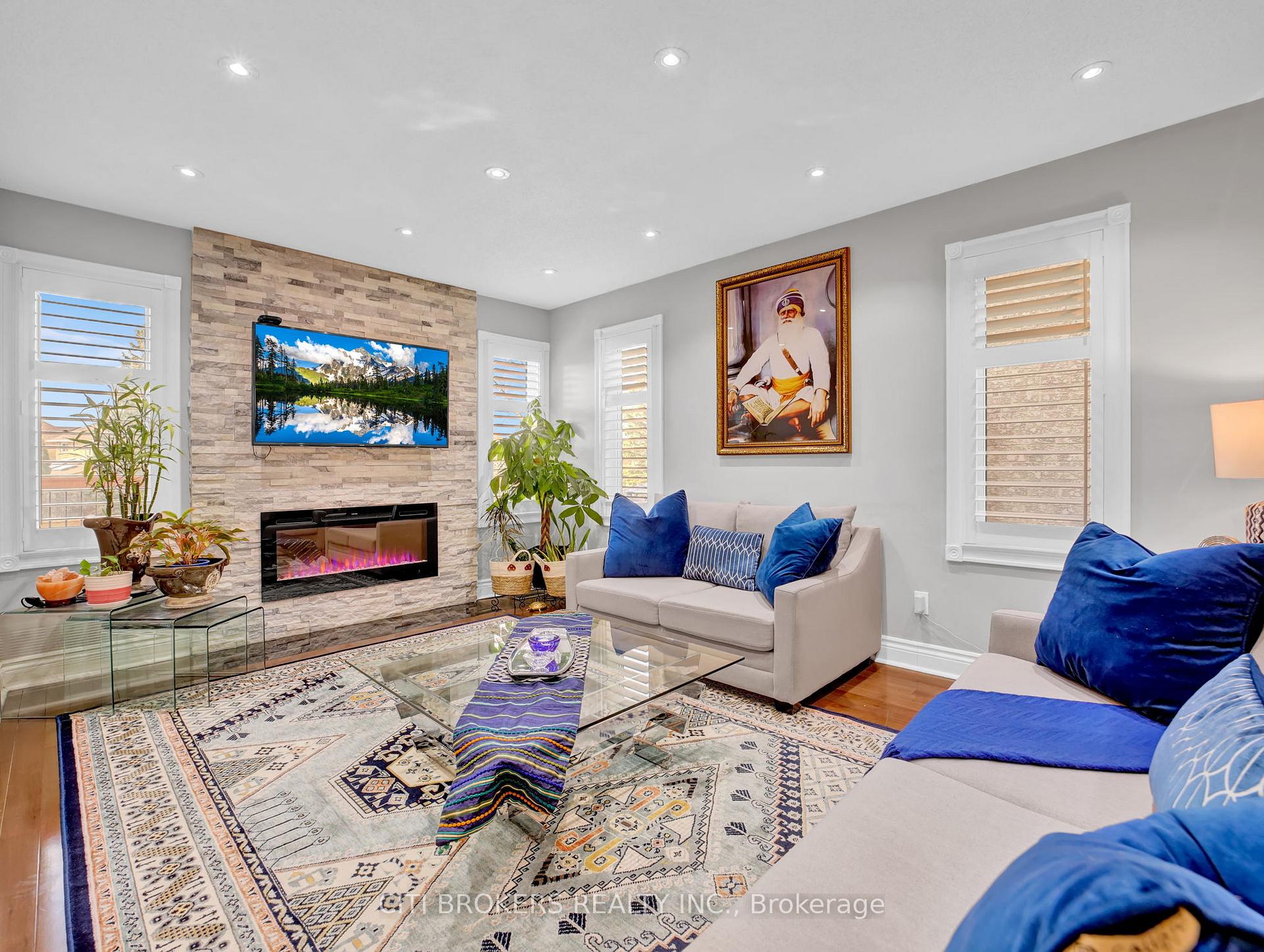 Photo 11 of 123 Sal Circle, Brampton, Sandringham-Wellington — HOMEH